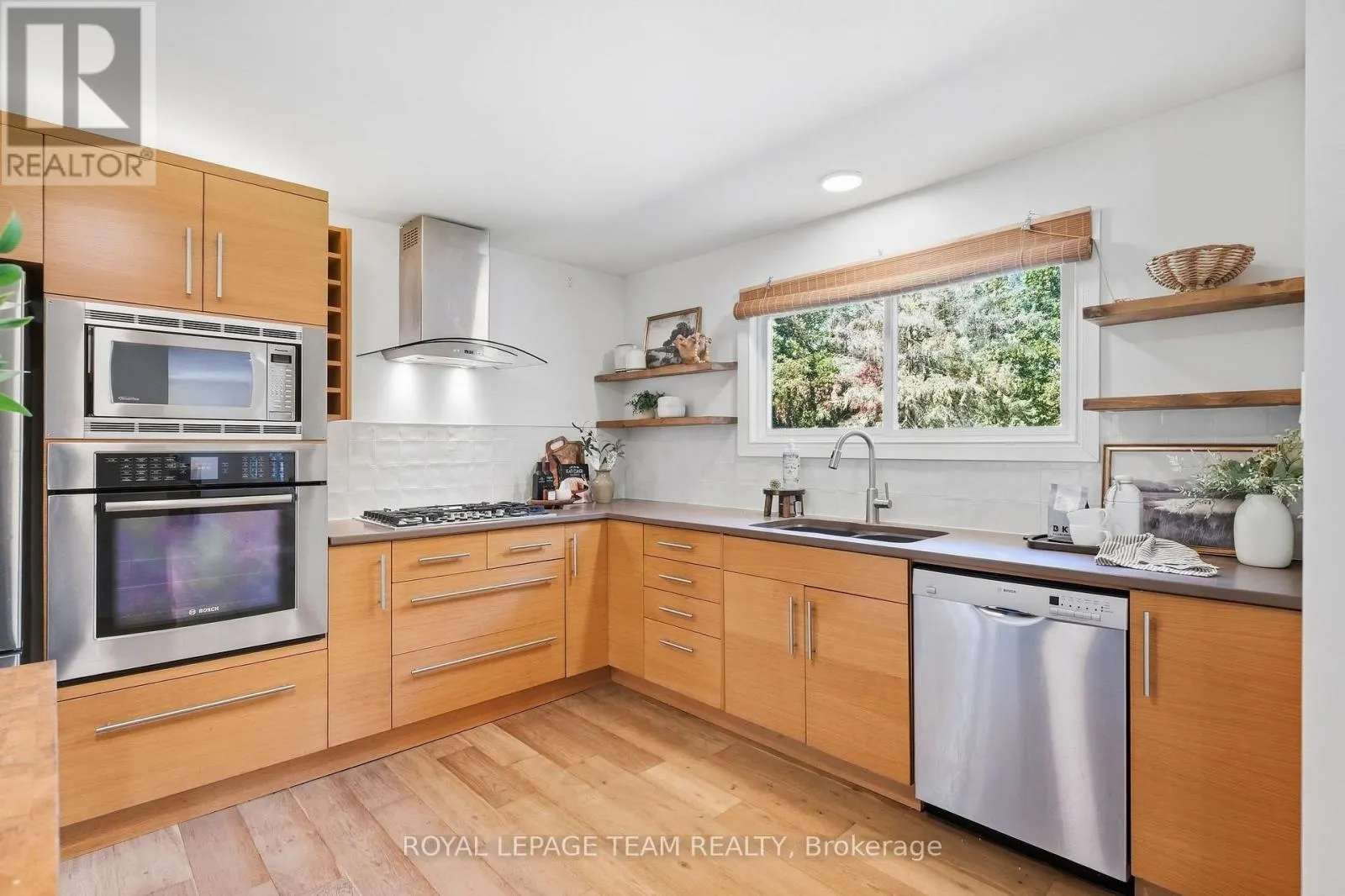 1819 RIDEAU ROAD