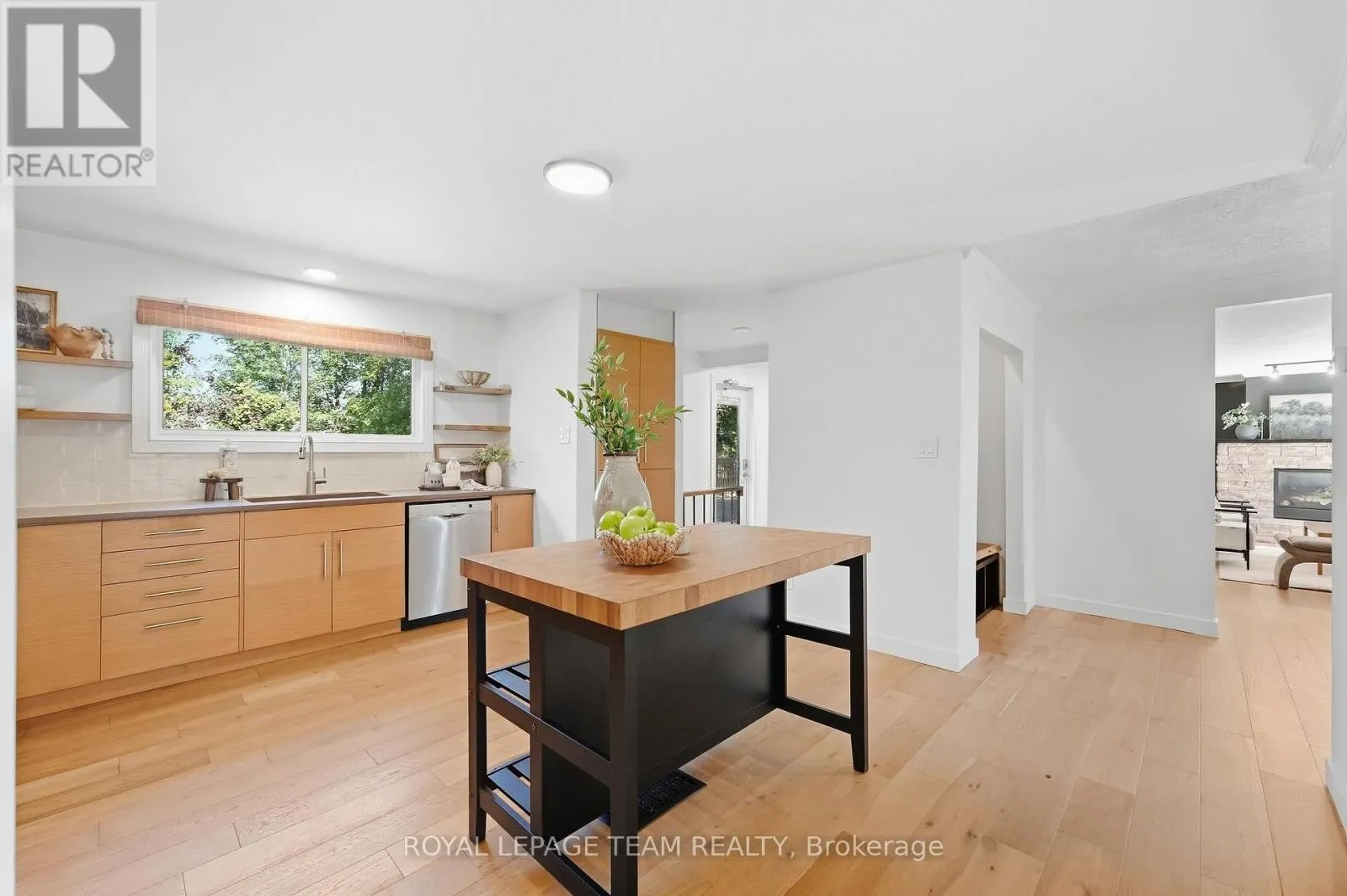 1819 RIDEAU ROAD