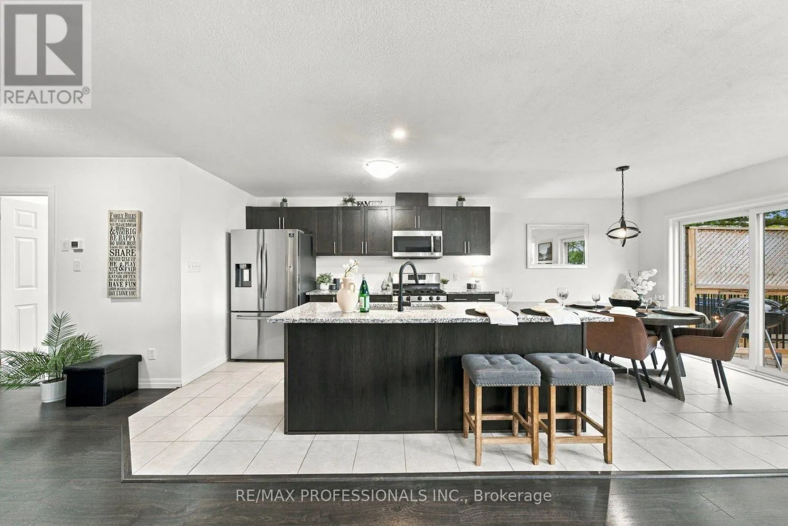 31 - 135 HARDCASTLE DRIVE