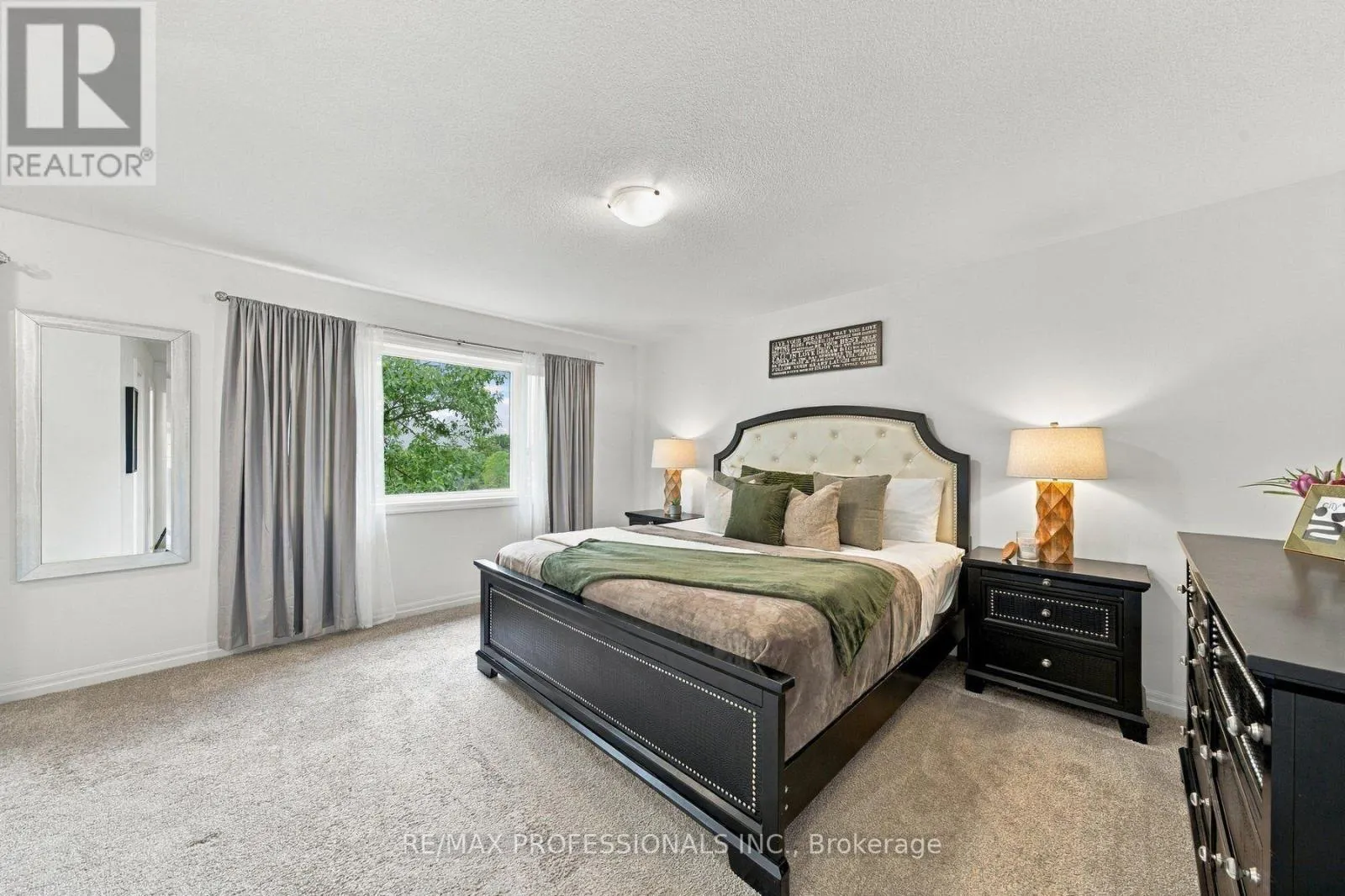 31 - 135 HARDCASTLE DRIVE