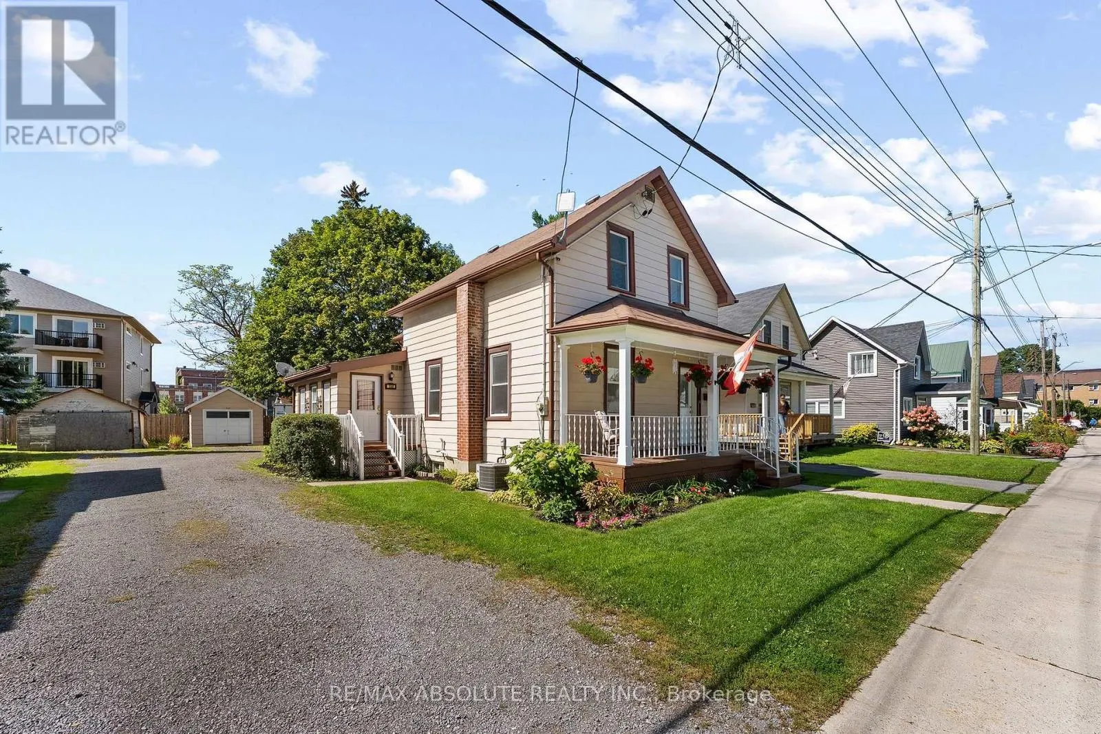 150 MCGONIGAL STREET W