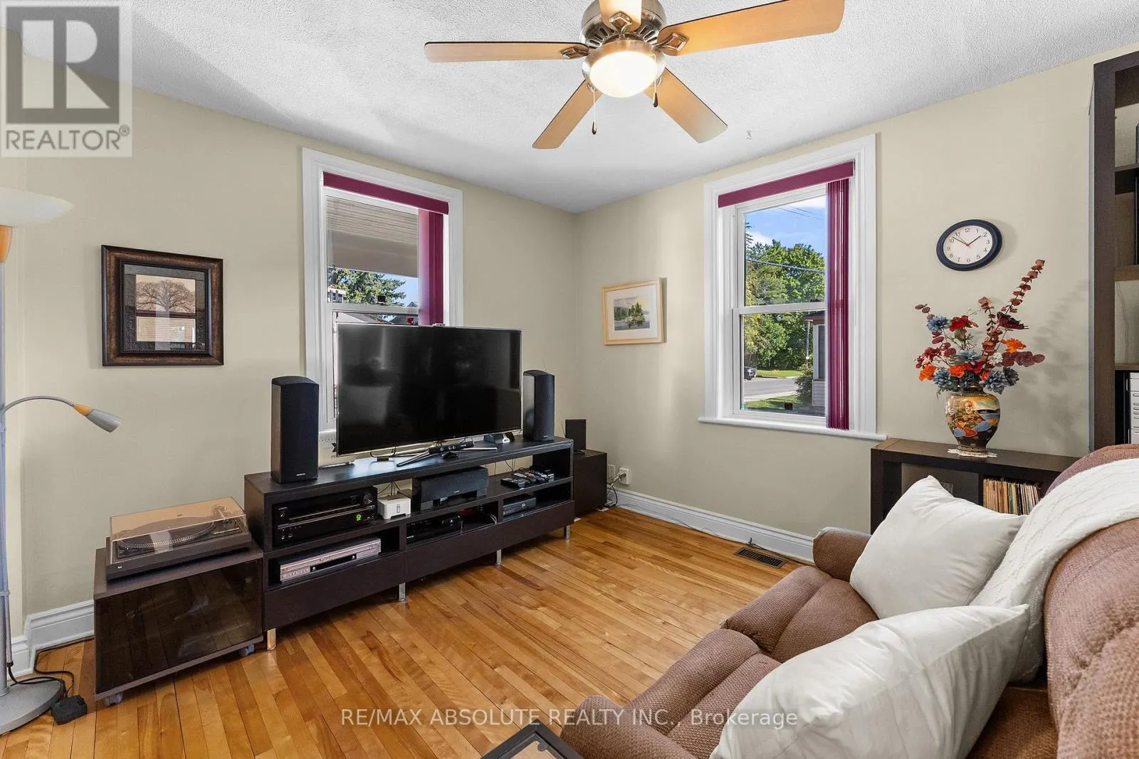 150 MCGONIGAL STREET W
