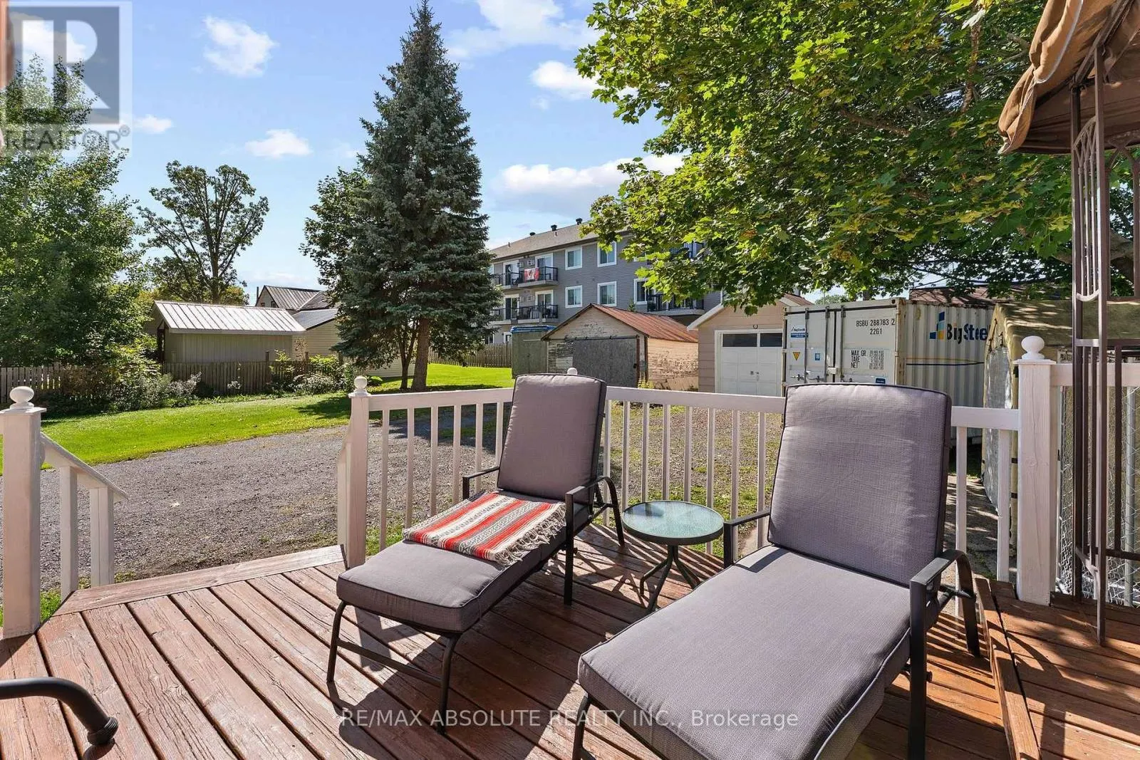 150 MCGONIGAL STREET W