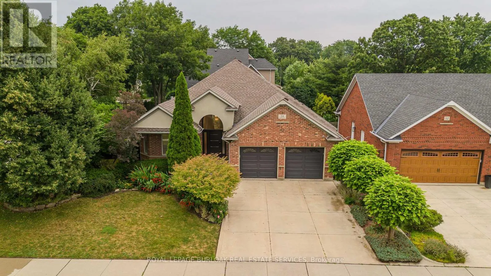 54 WATERWHEEL CRESCENT