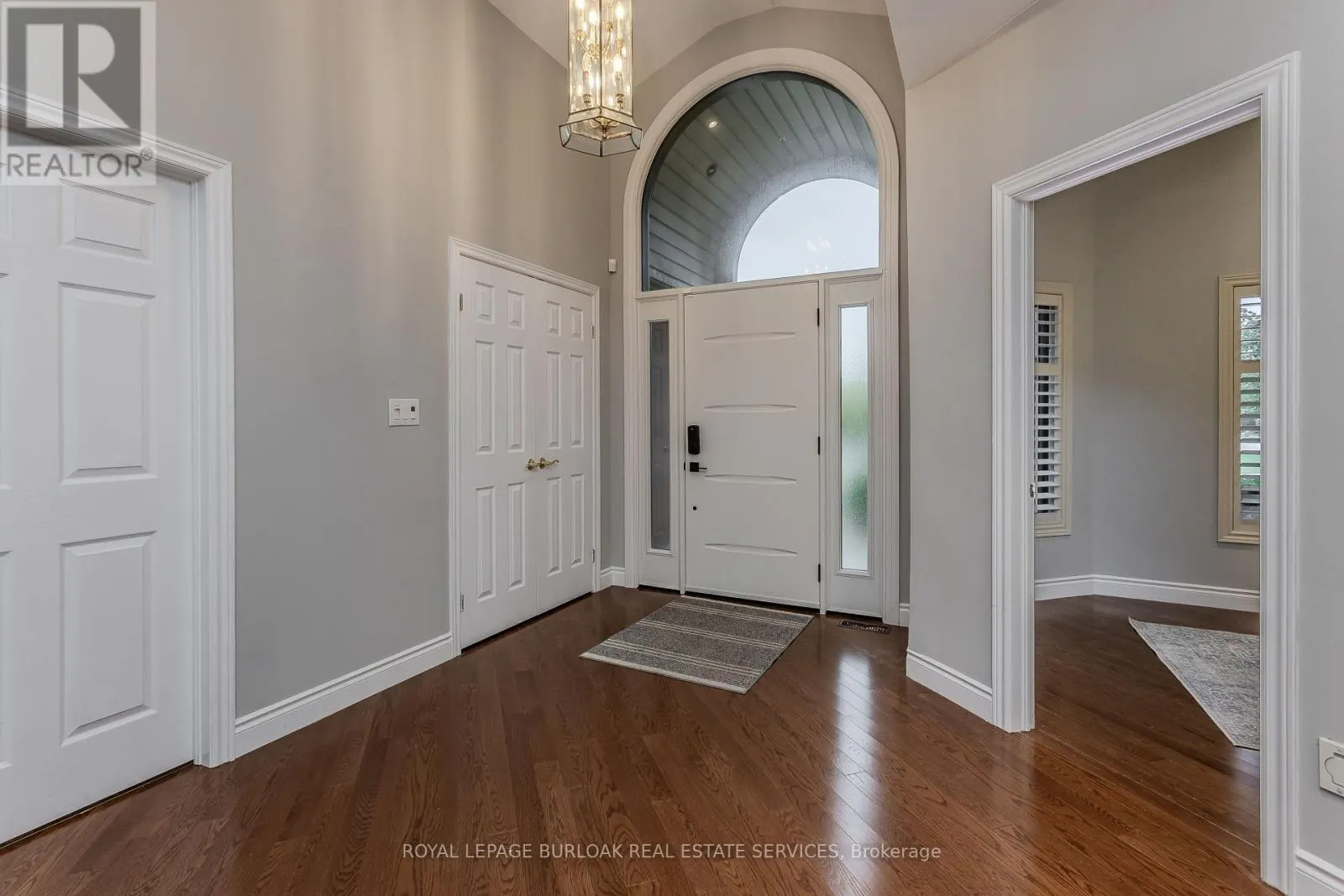 54 WATERWHEEL CRESCENT