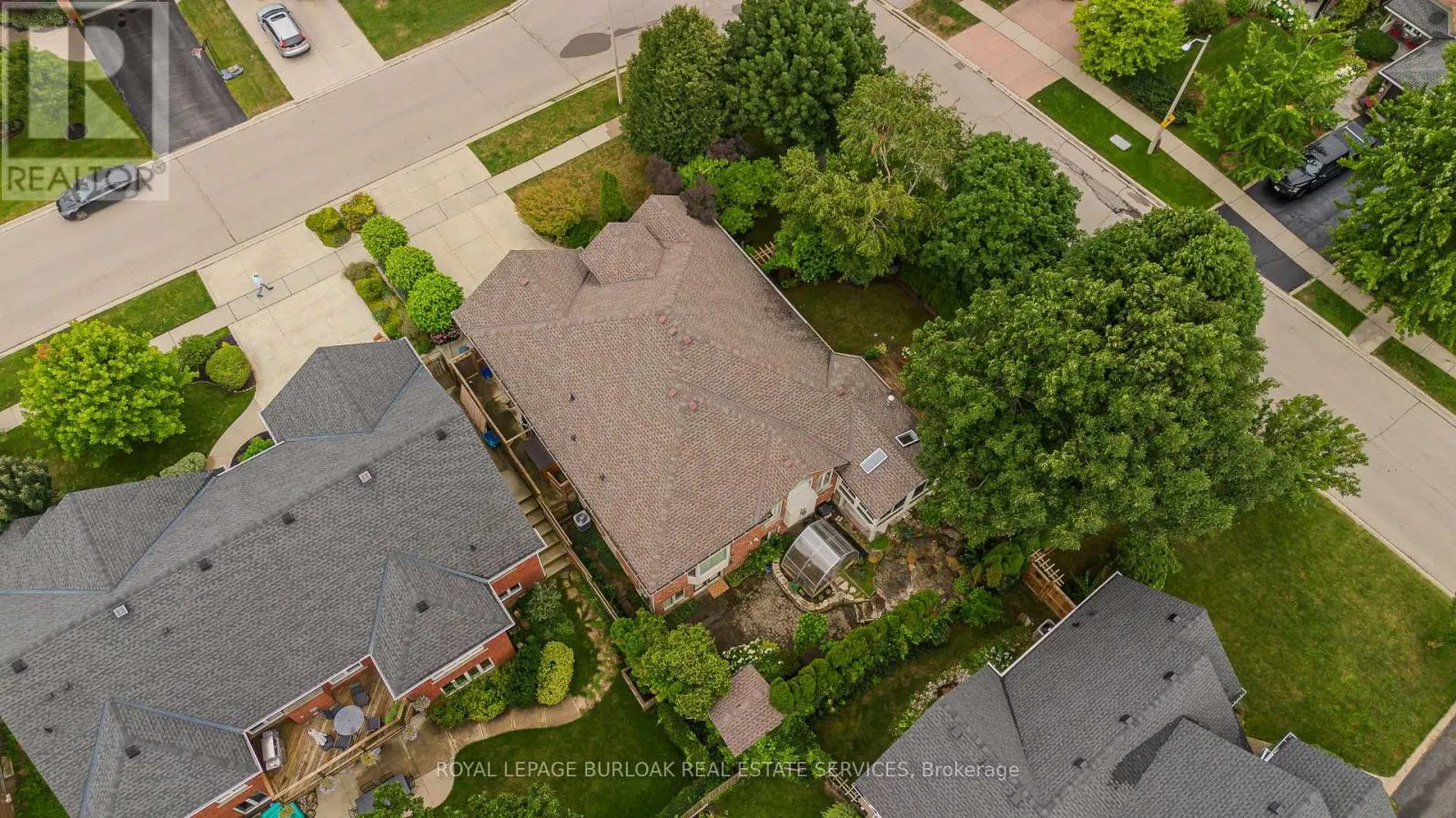 54 WATERWHEEL CRESCENT