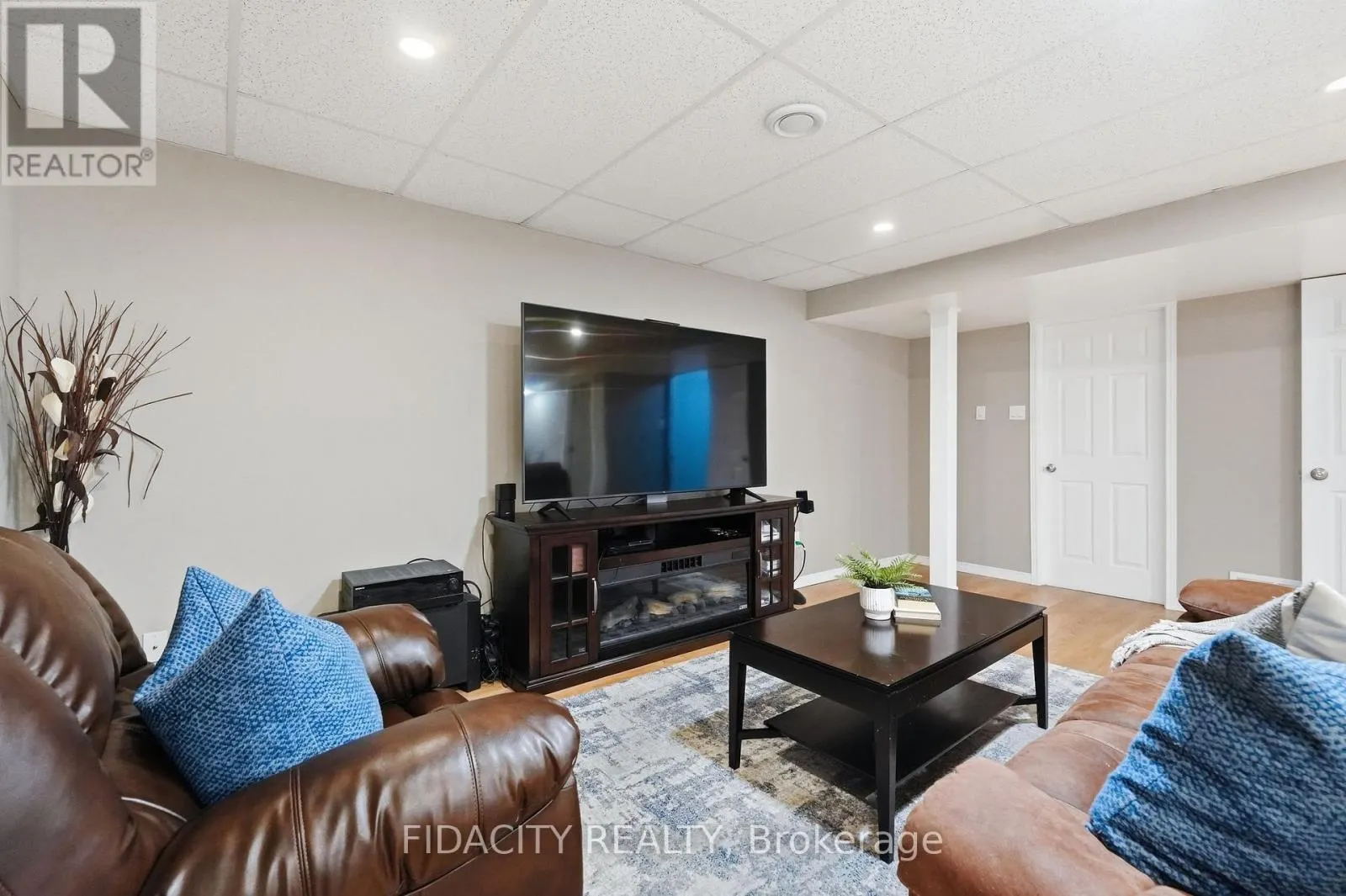 925 BURWASH LANDING WAY