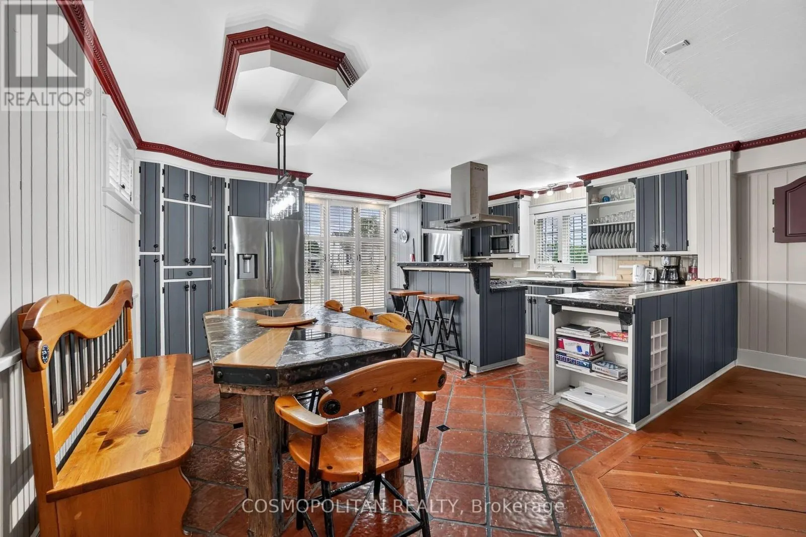 1426 NIAGARA STONE ROAD