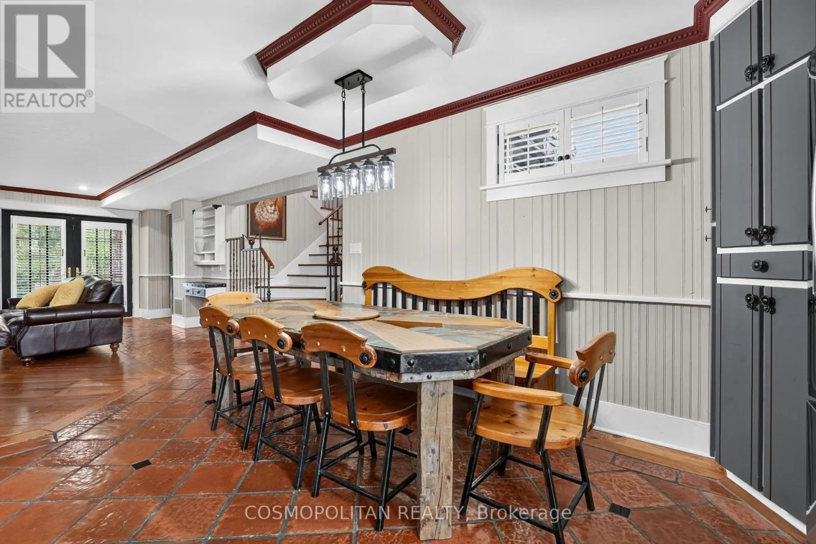 1426 NIAGARA STONE ROAD