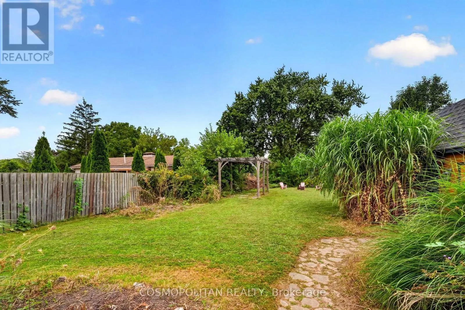 1426 NIAGARA STONE ROAD