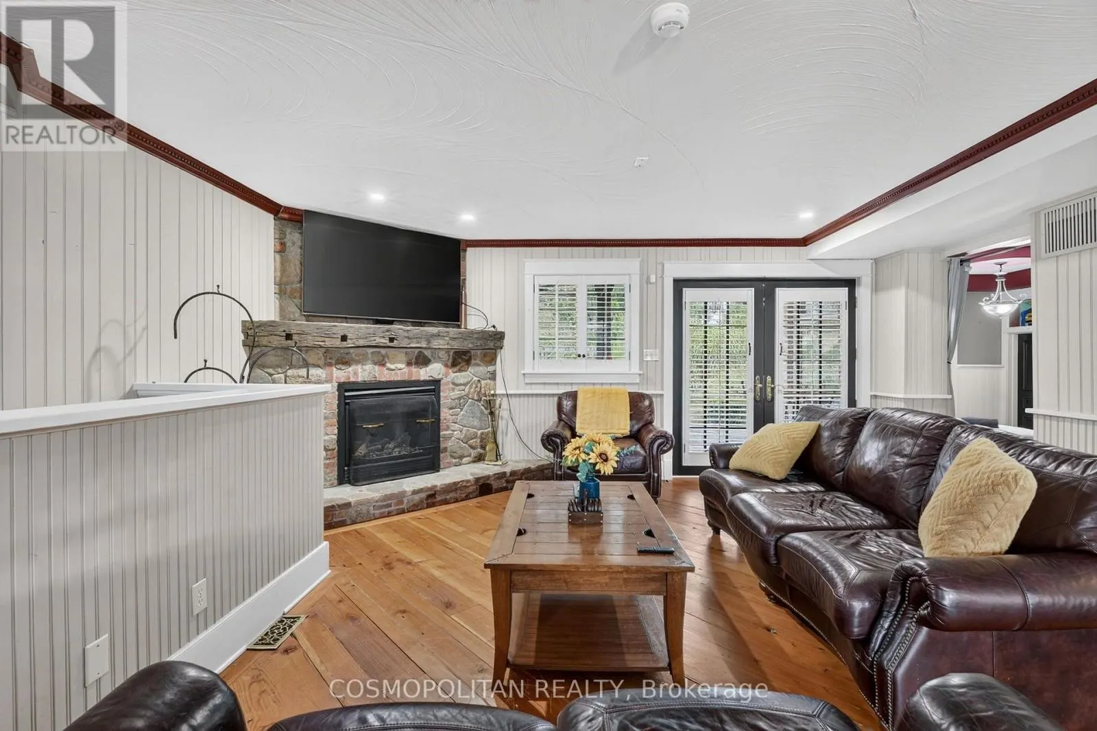 1426 NIAGARA STONE ROAD