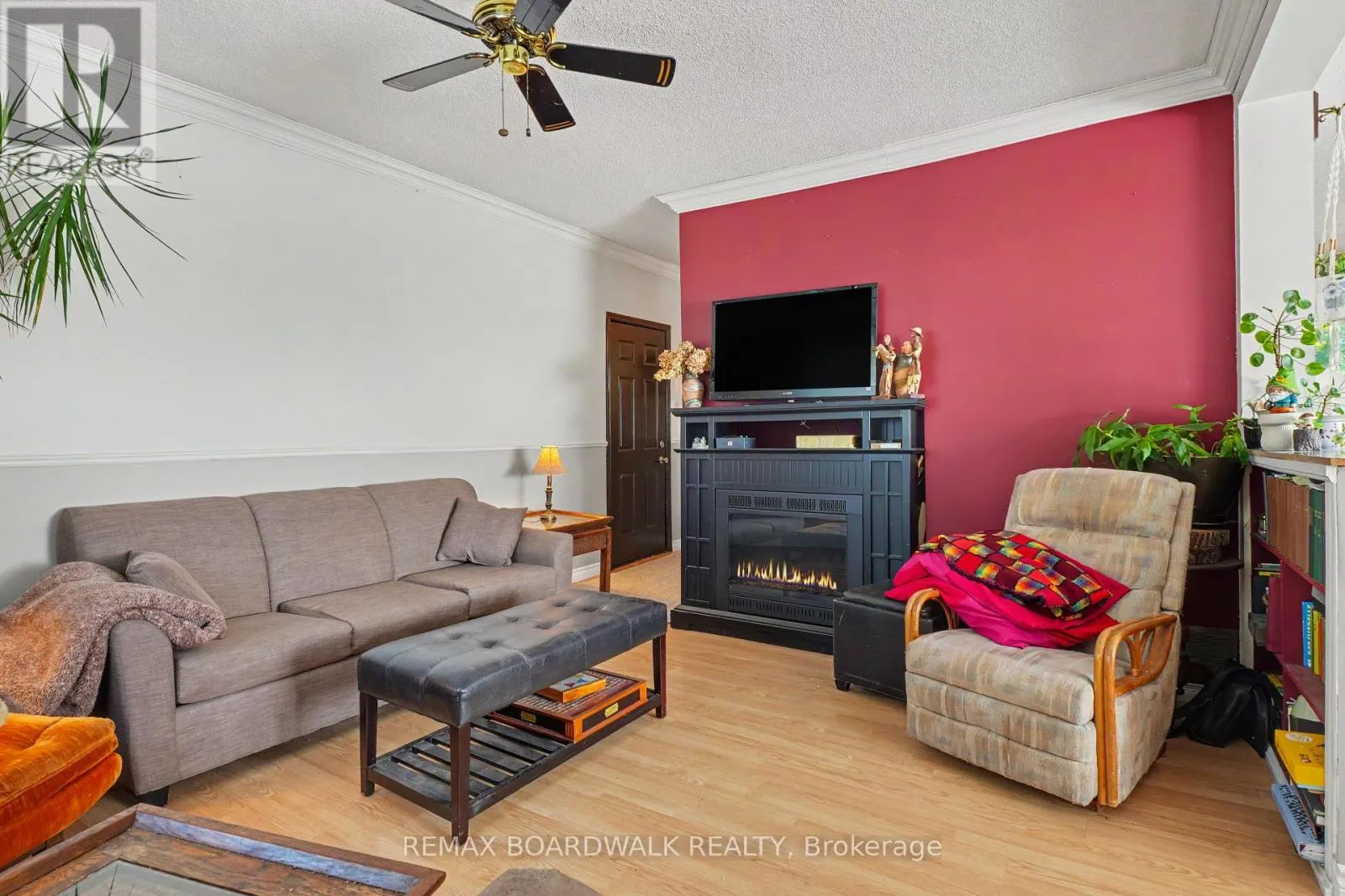 1853 COUNTY RD 8