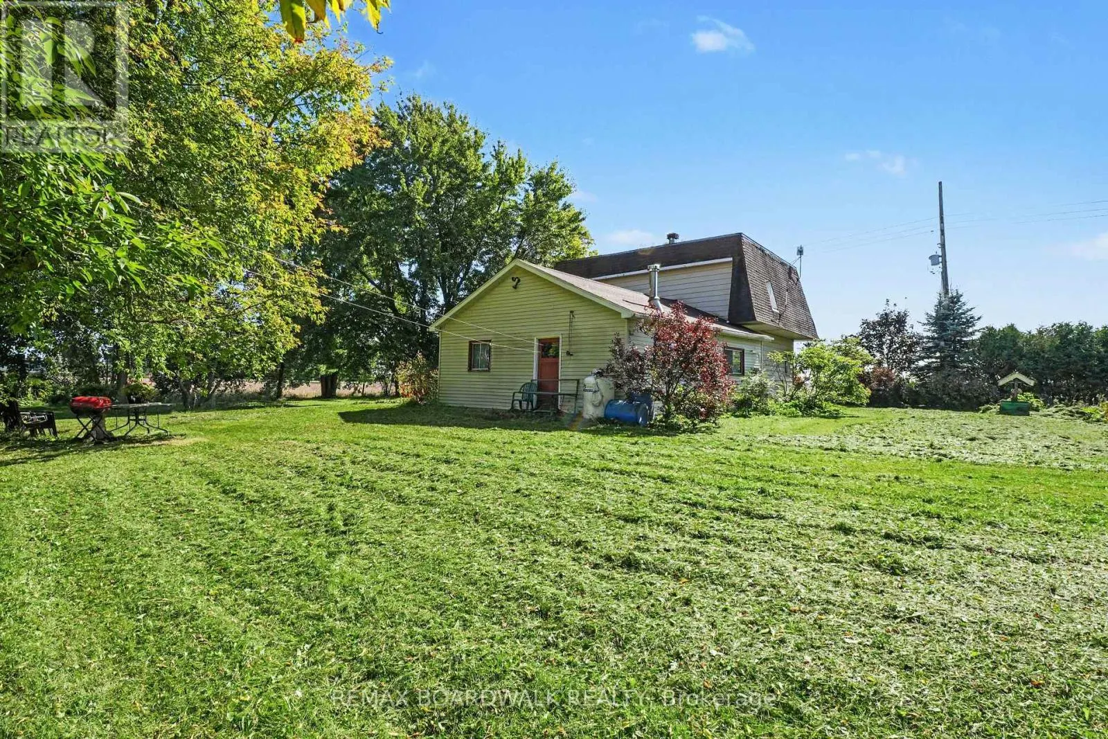 1853 COUNTY RD 8