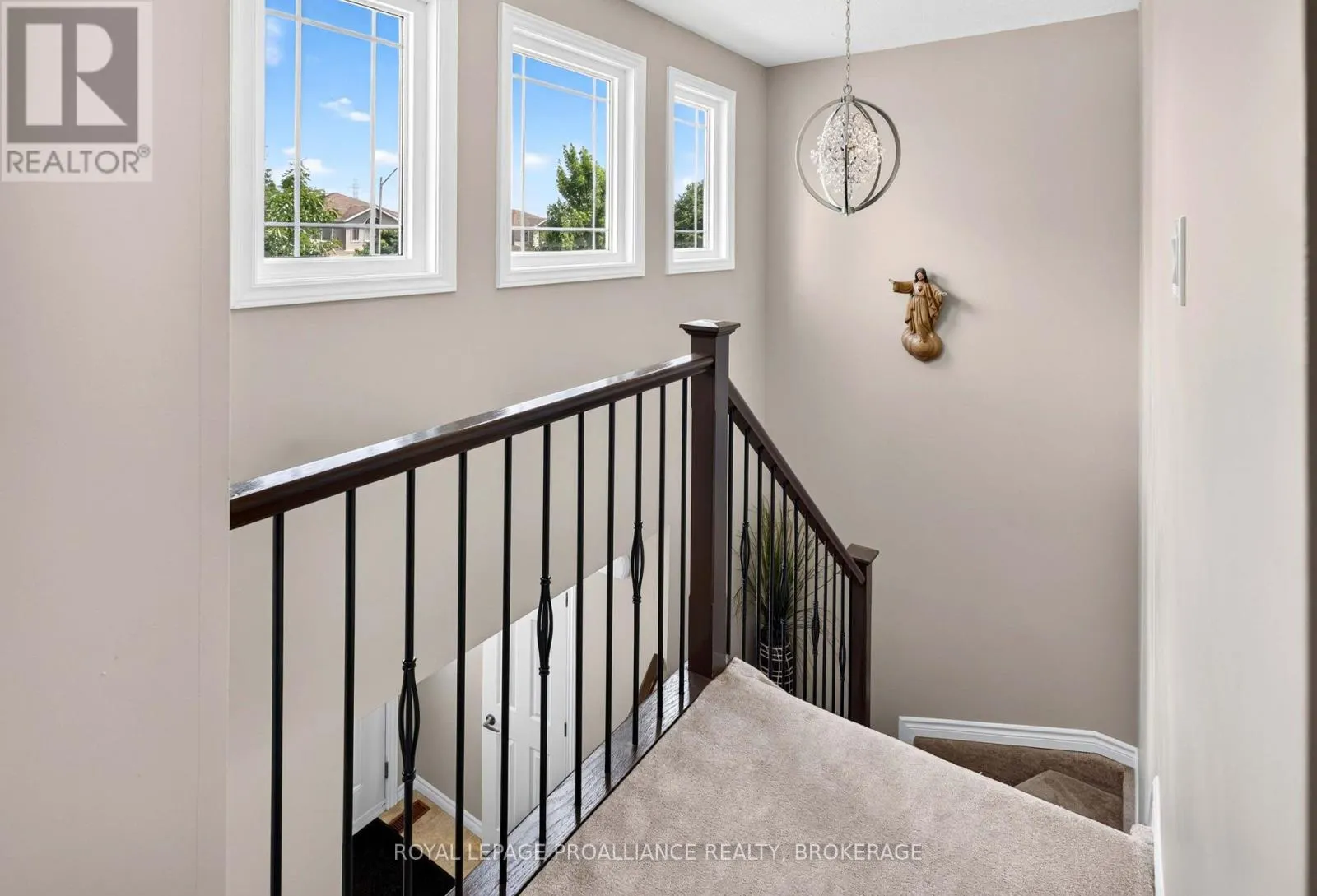 1447 HANOVER DRIVE