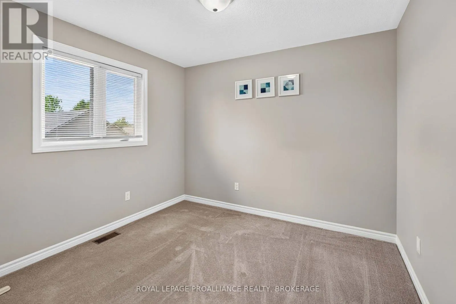 1447 HANOVER DRIVE