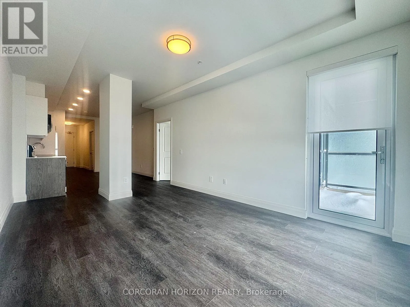 410 - 1333 WEBER STREET E