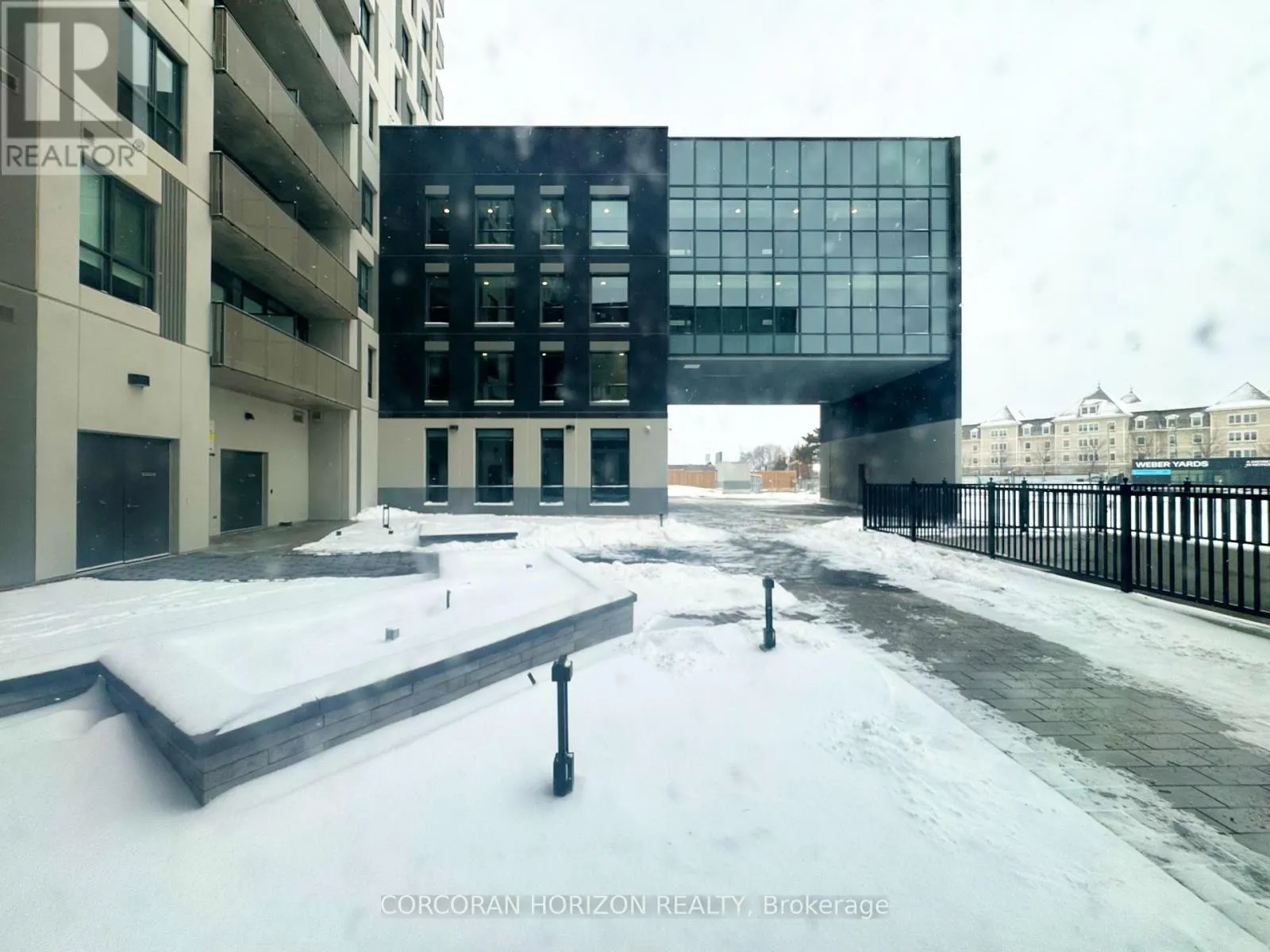 410 - 1333 WEBER STREET E