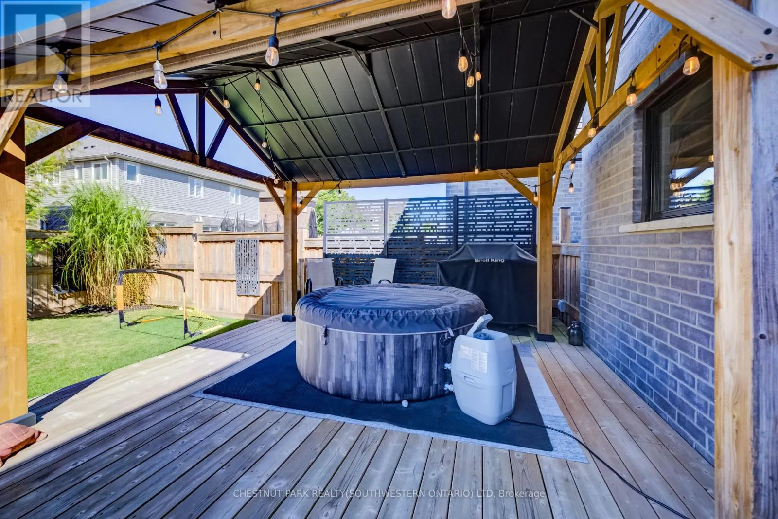 35 GREYHAWK STREET