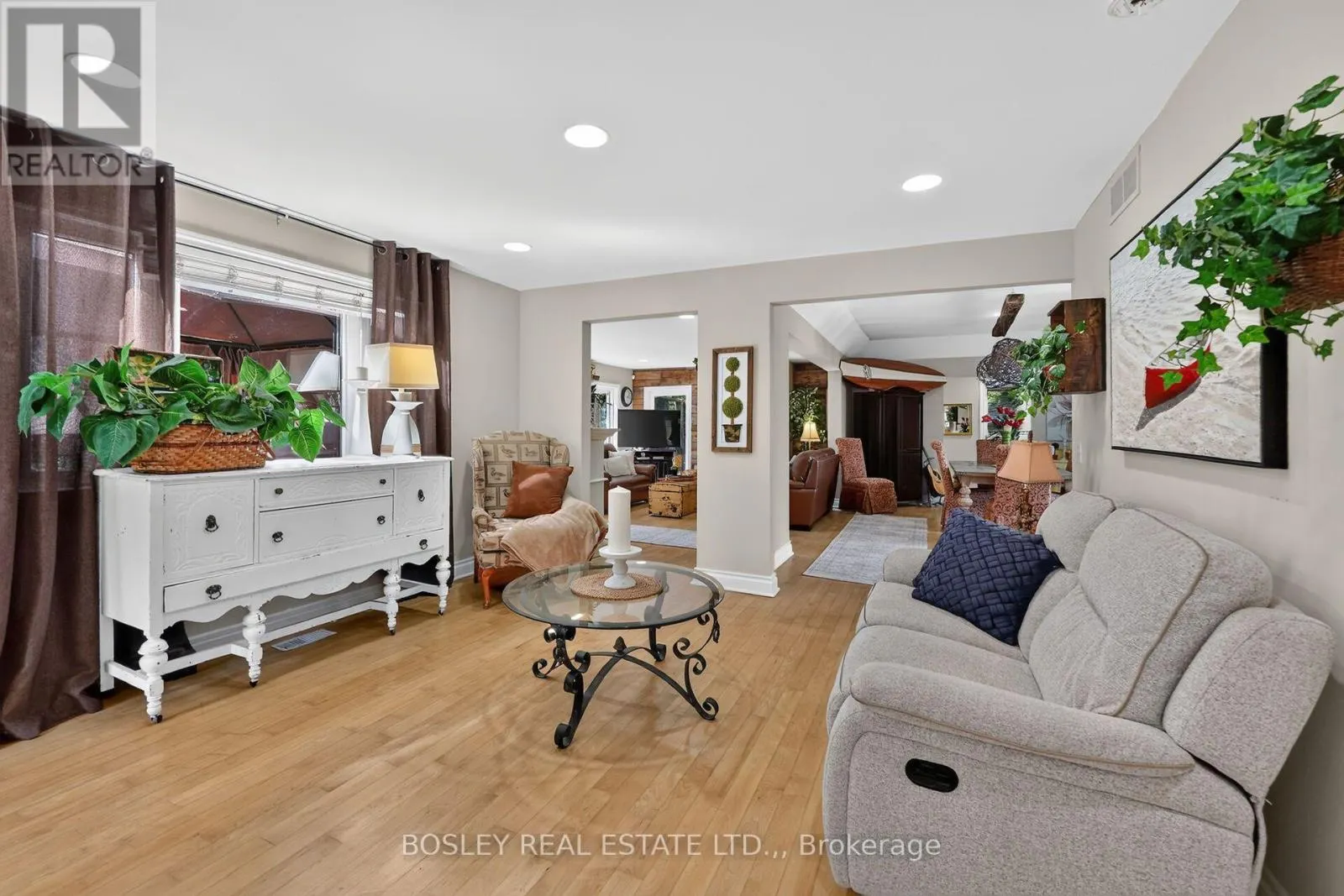 299 CHERRY HILL BOULEVARD S