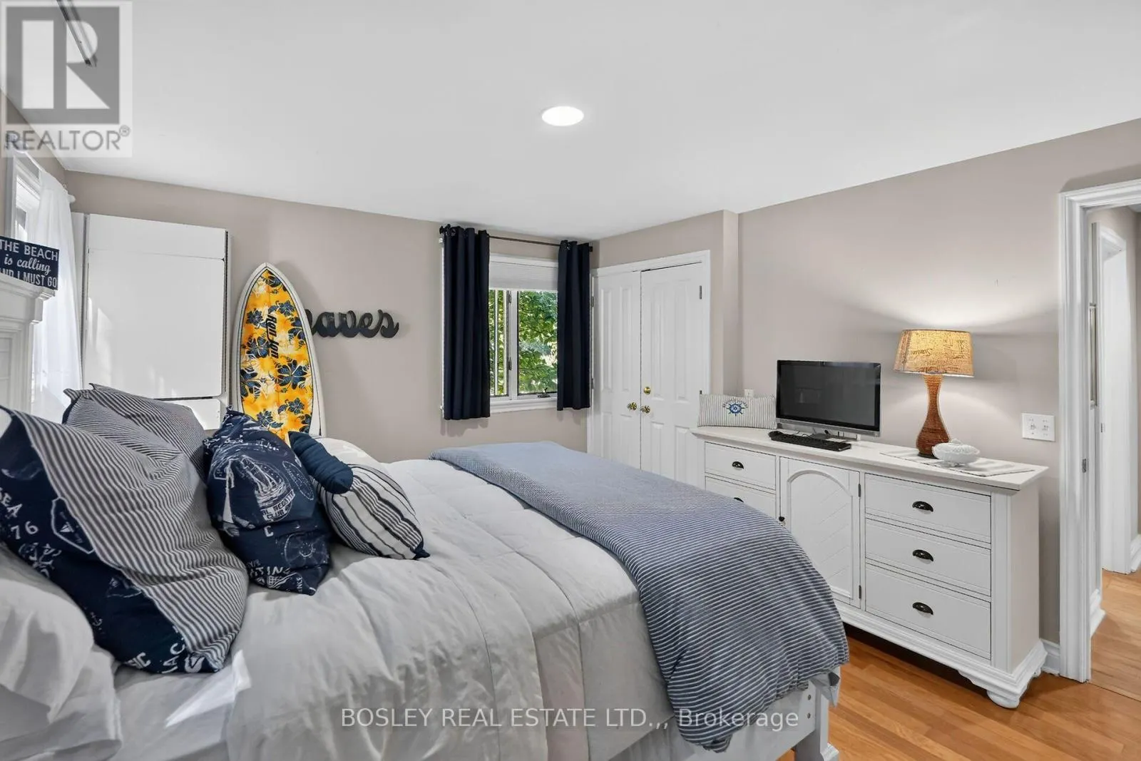 299 CHERRY HILL BOULEVARD S