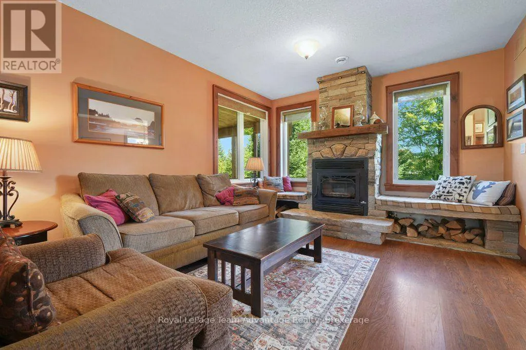 25 COLE POINT TRAIL