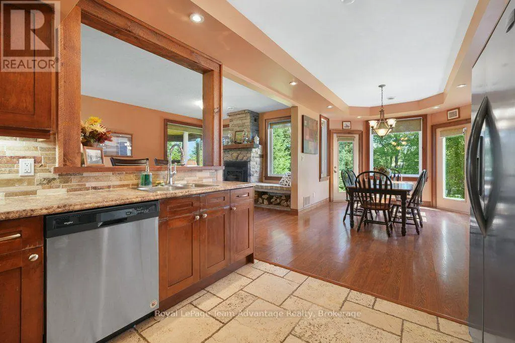 25 COLE POINT TRAIL