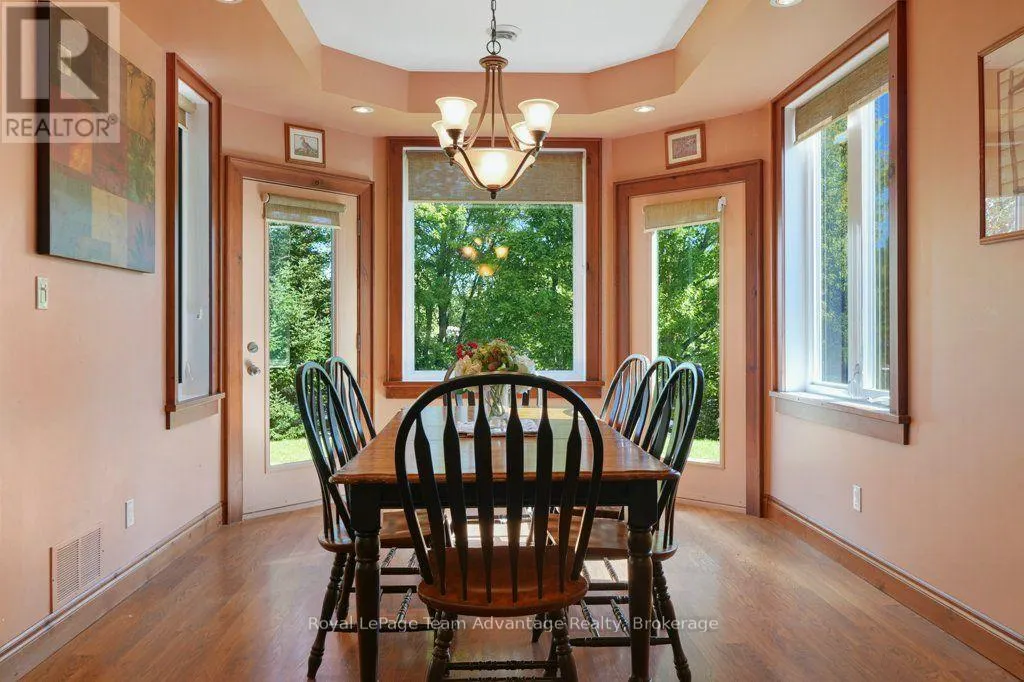 25 COLE POINT TRAIL