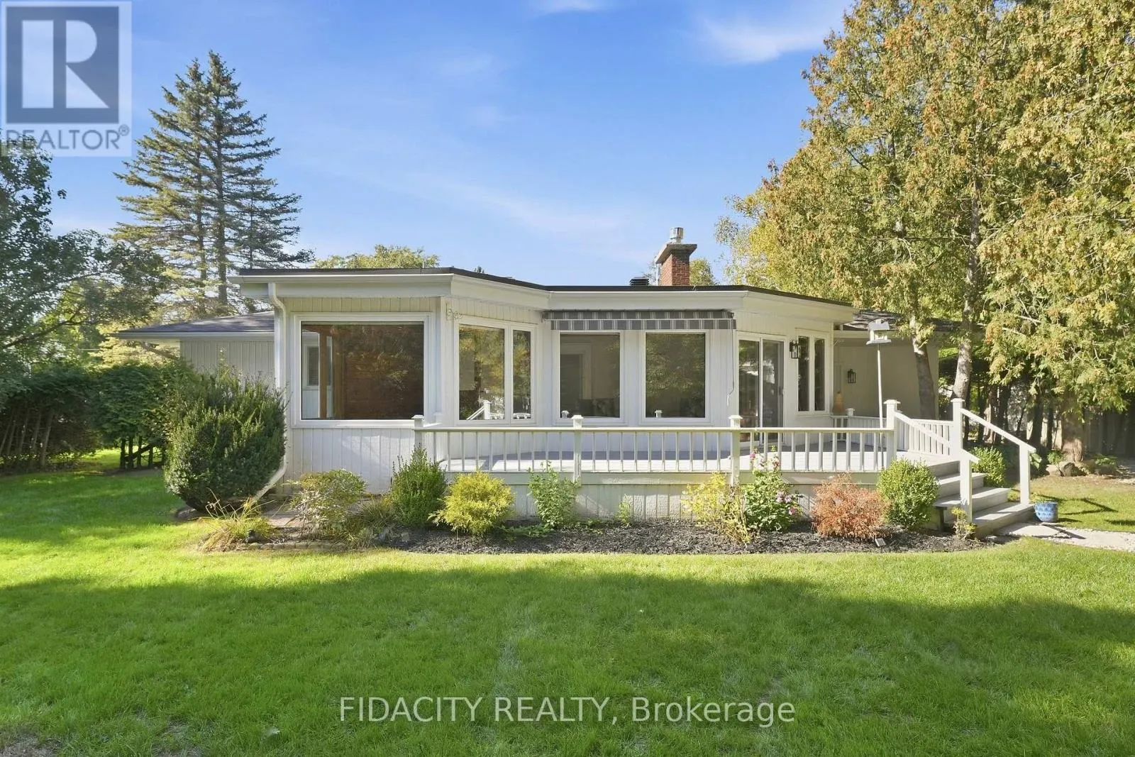 36 BEVERLY STREET