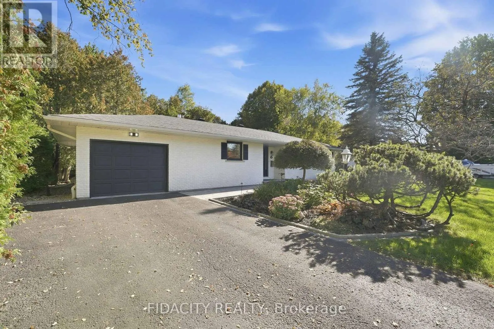 36 BEVERLY STREET