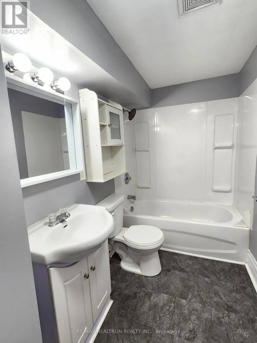 185 PARKHILL ROAD