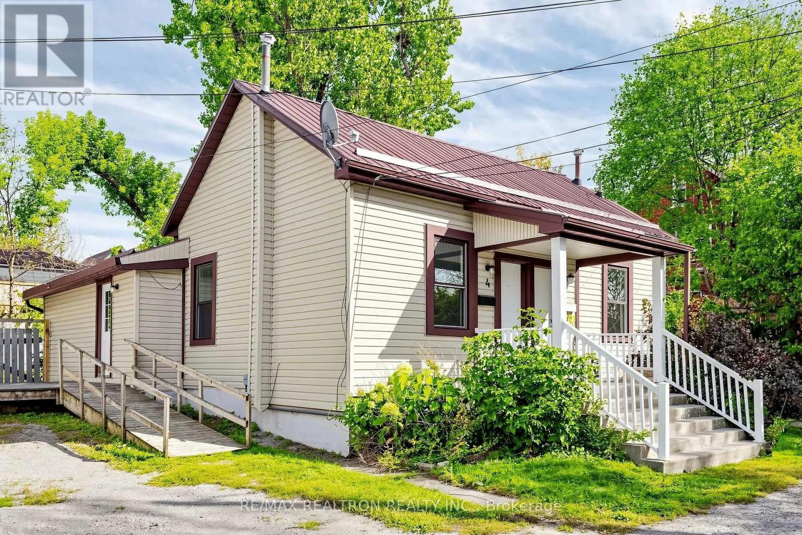 185 PARKHILL ROAD