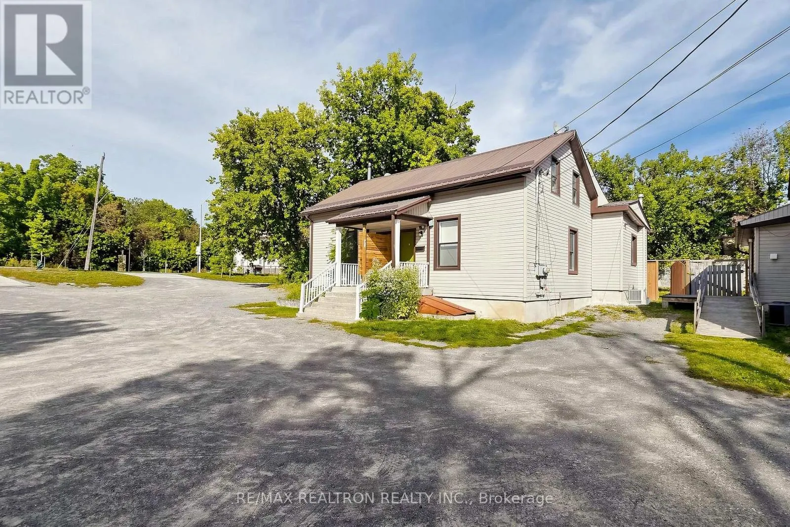185 PARKHILL ROAD