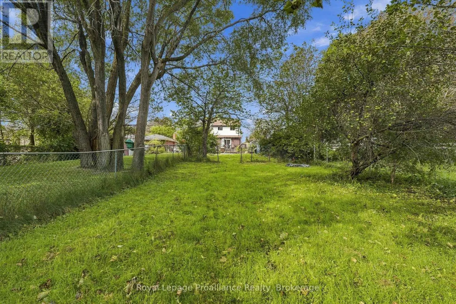 378 ANNE STREET