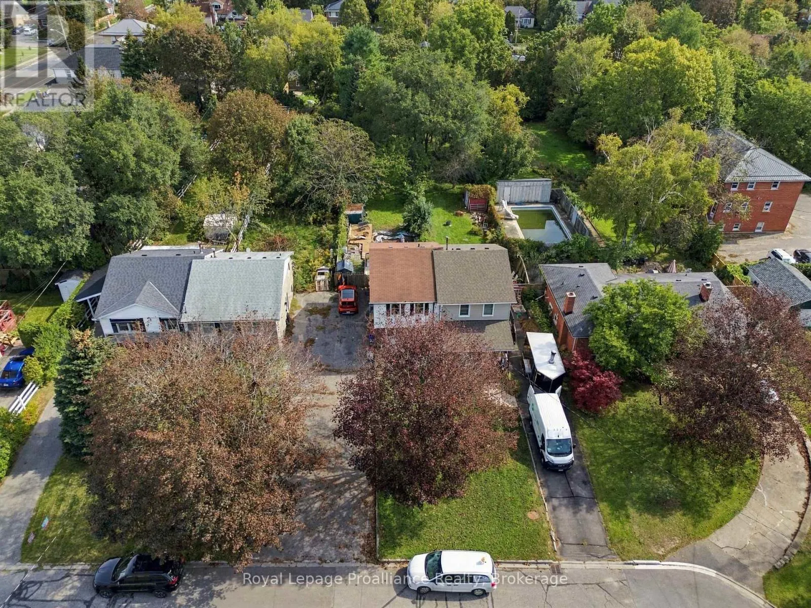 378 ANNE STREET