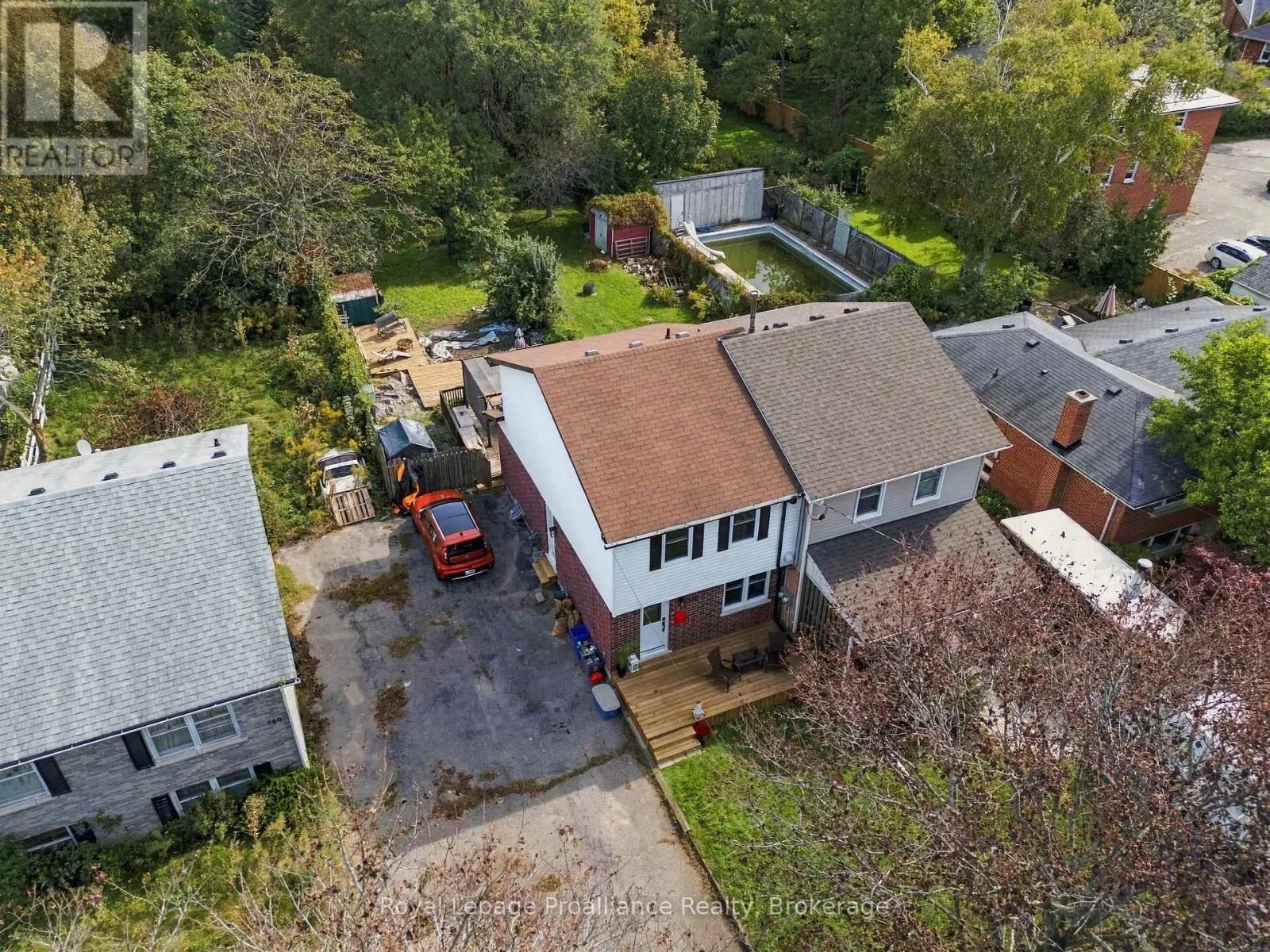 378 ANNE STREET