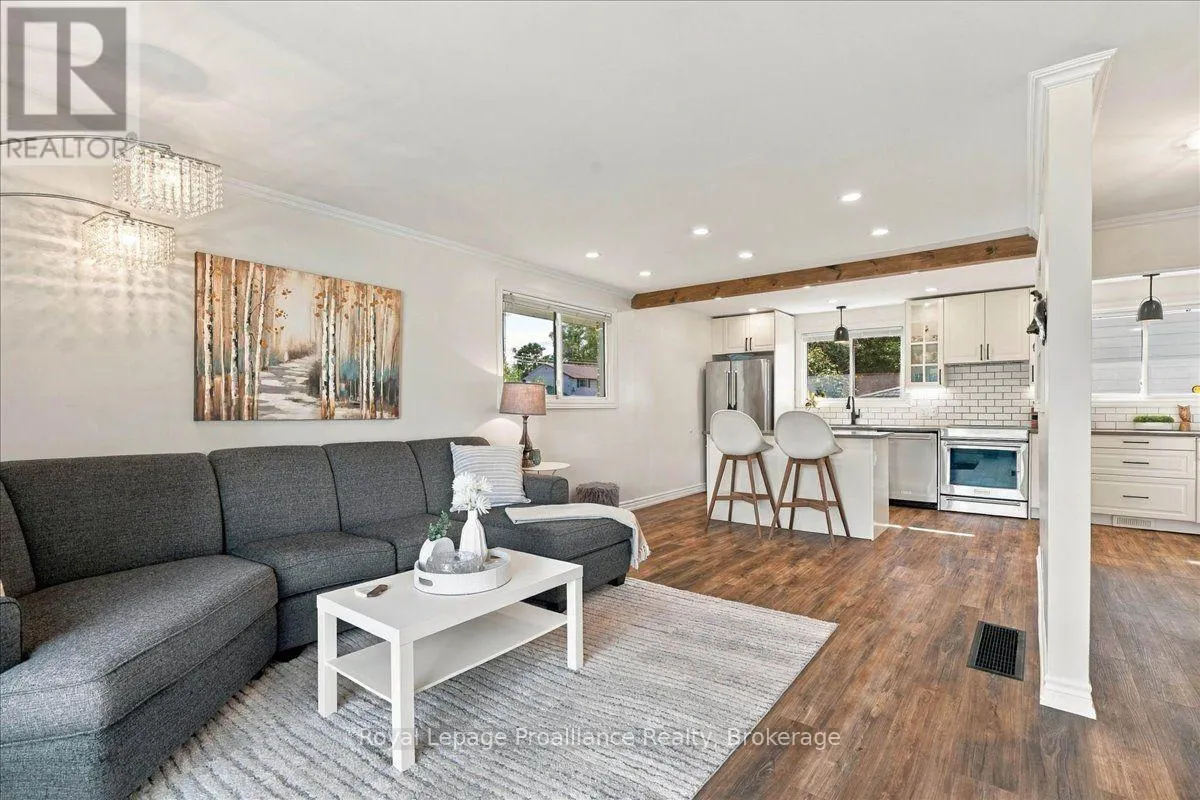 641 FREEMONT ROAD