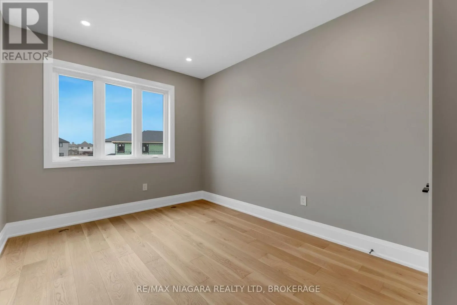 202 - 8900 ANGIE DRIVE #202
