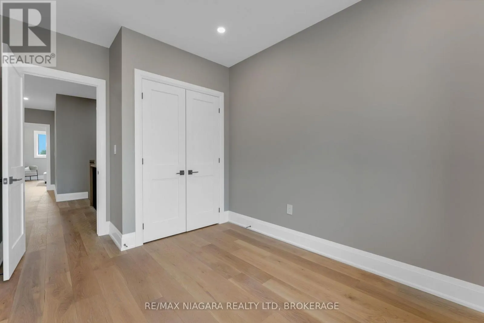 201 - 8900 ANGIE DRIVE #201
