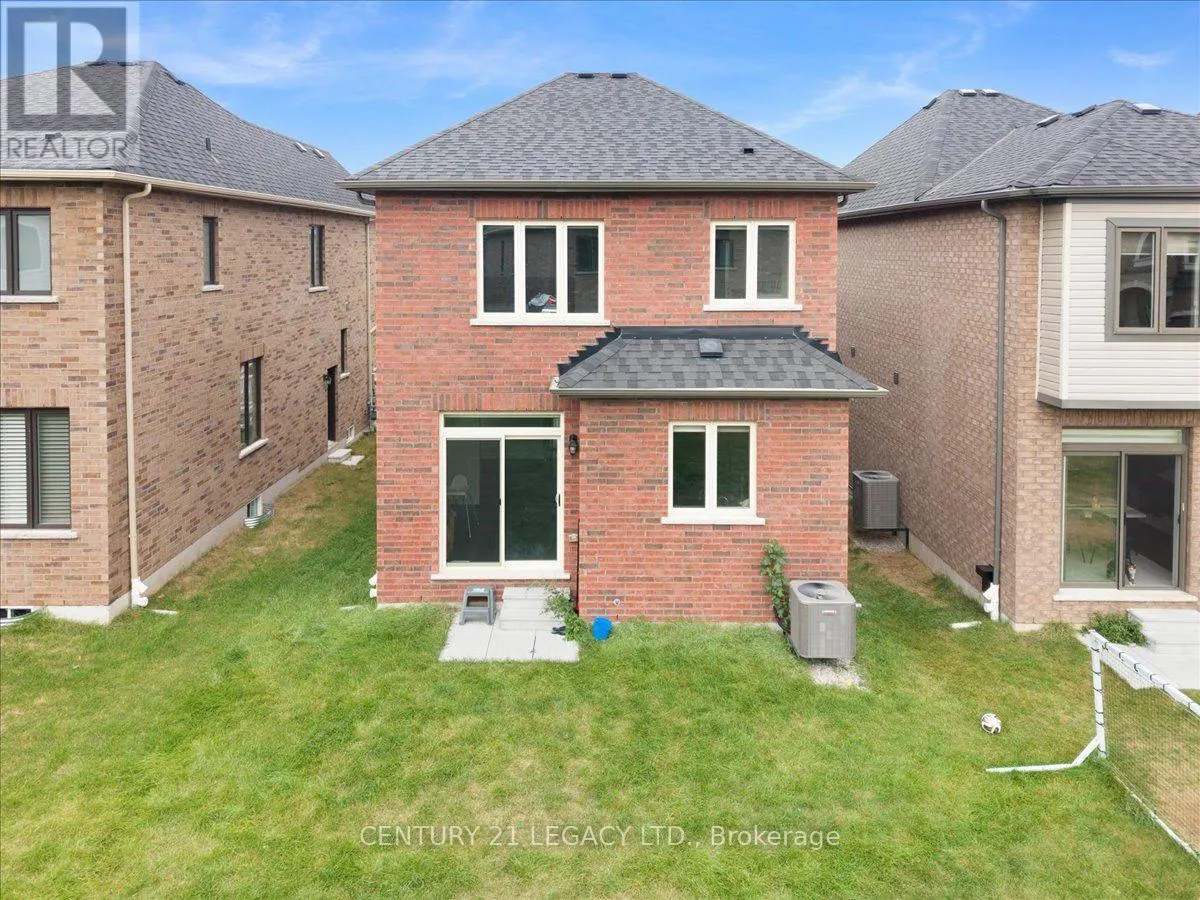 12 SHRUBSALL STREET