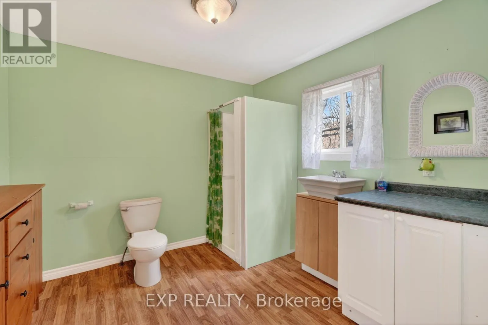 1039 WONDER BEACH ROAD