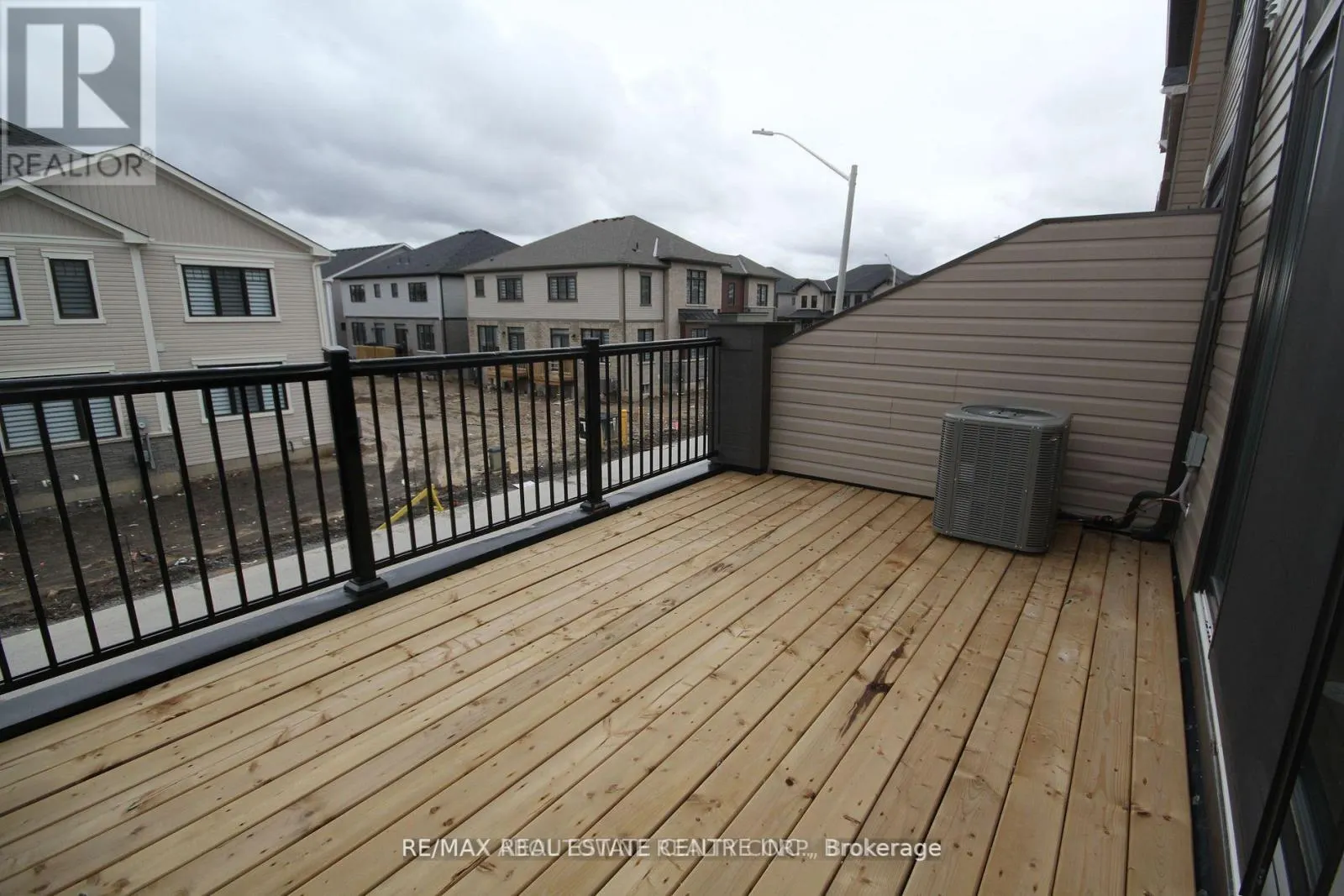 111 MELODY LANE