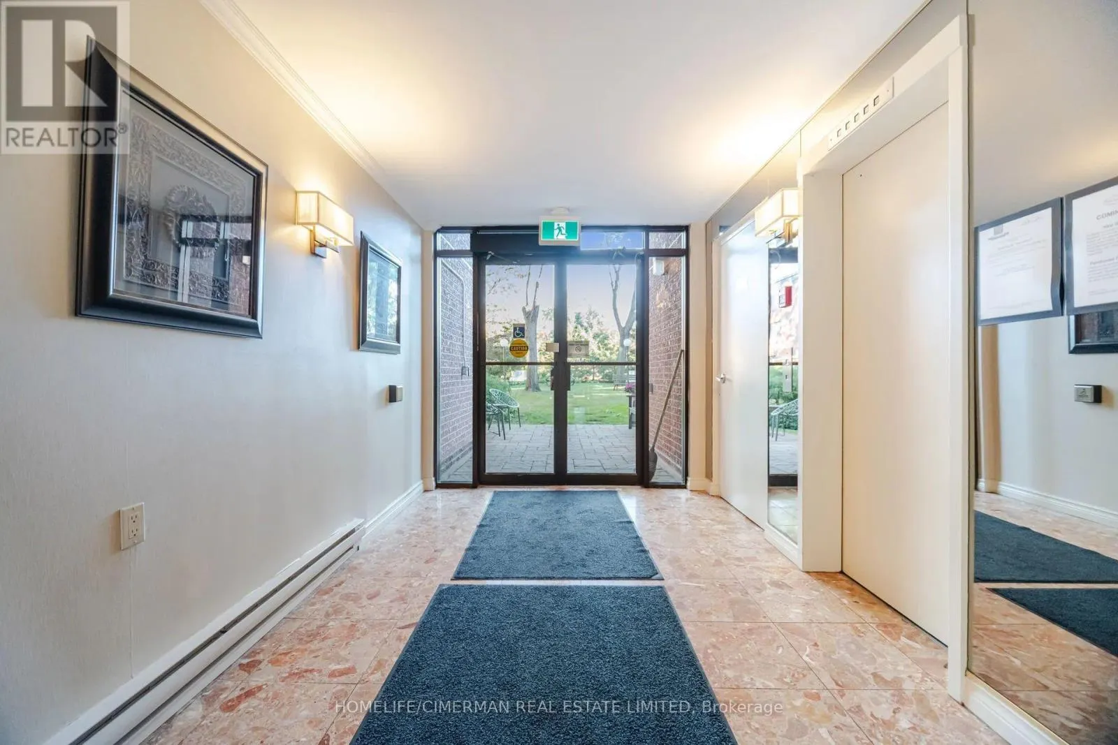 320 - 150 WILSON STREET W