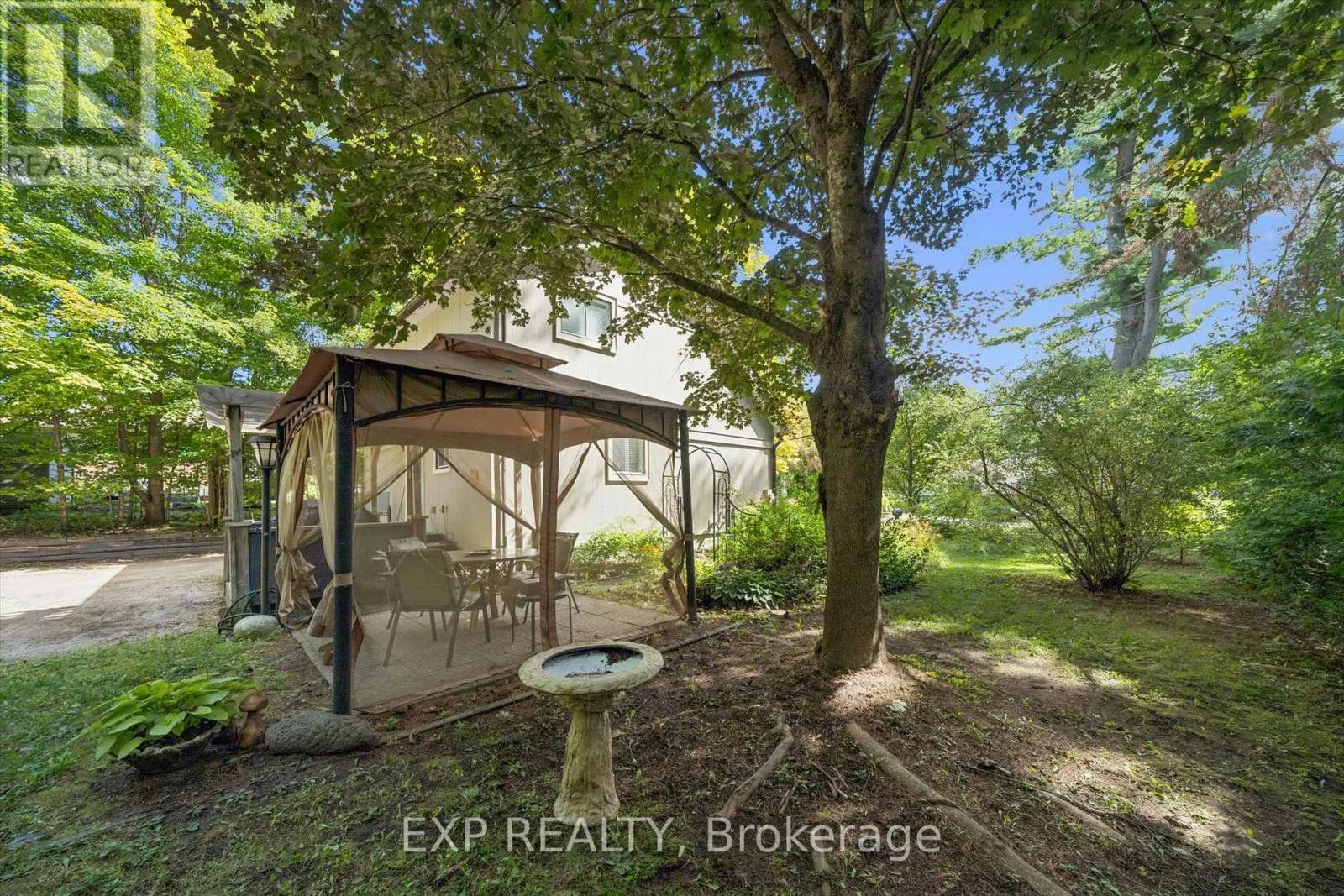 195 MAPLE STREET