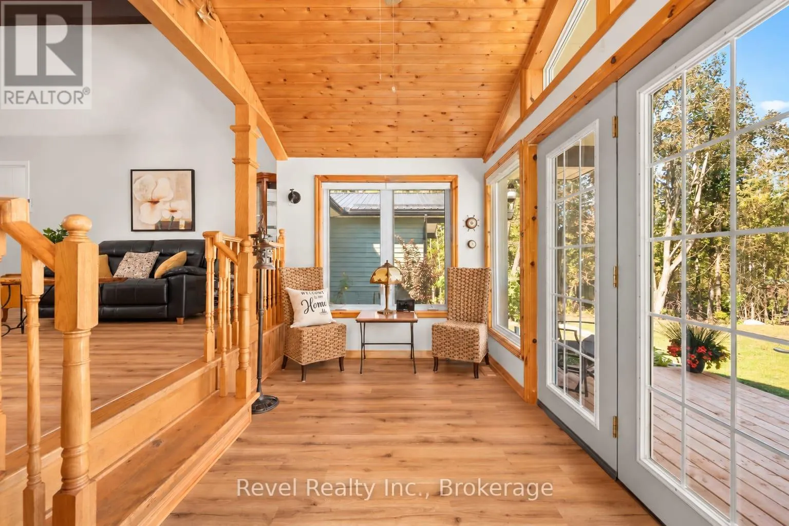 12 ALPINE CRESCENT
