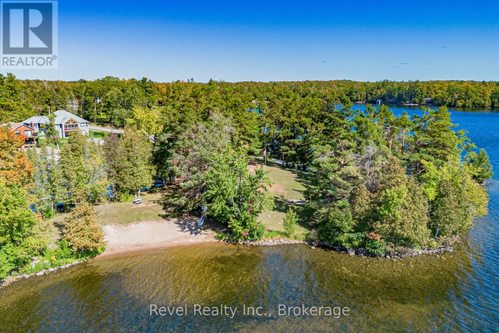 12 ALPINE CRESCENT