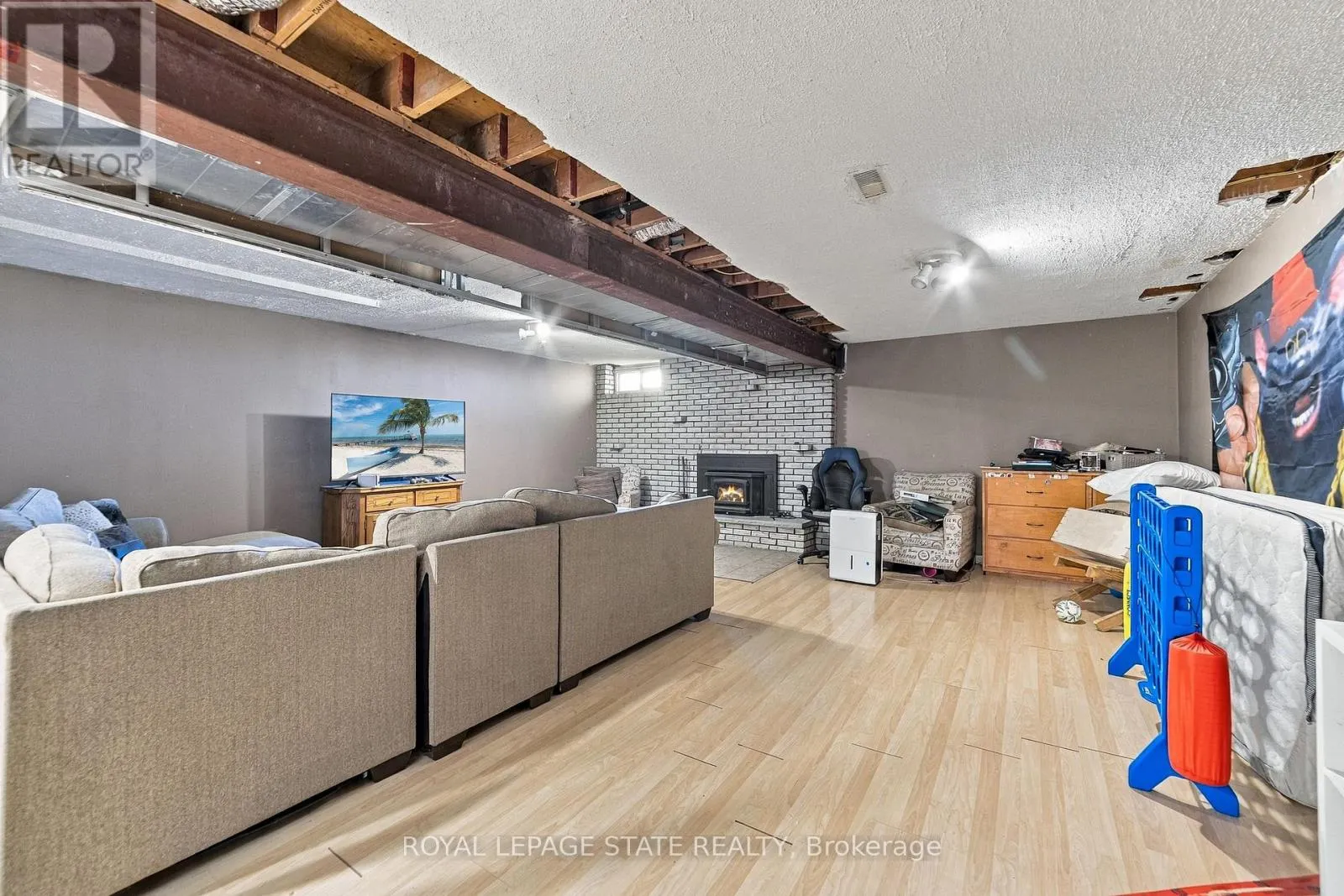 380 HALDIMAND TRAIL