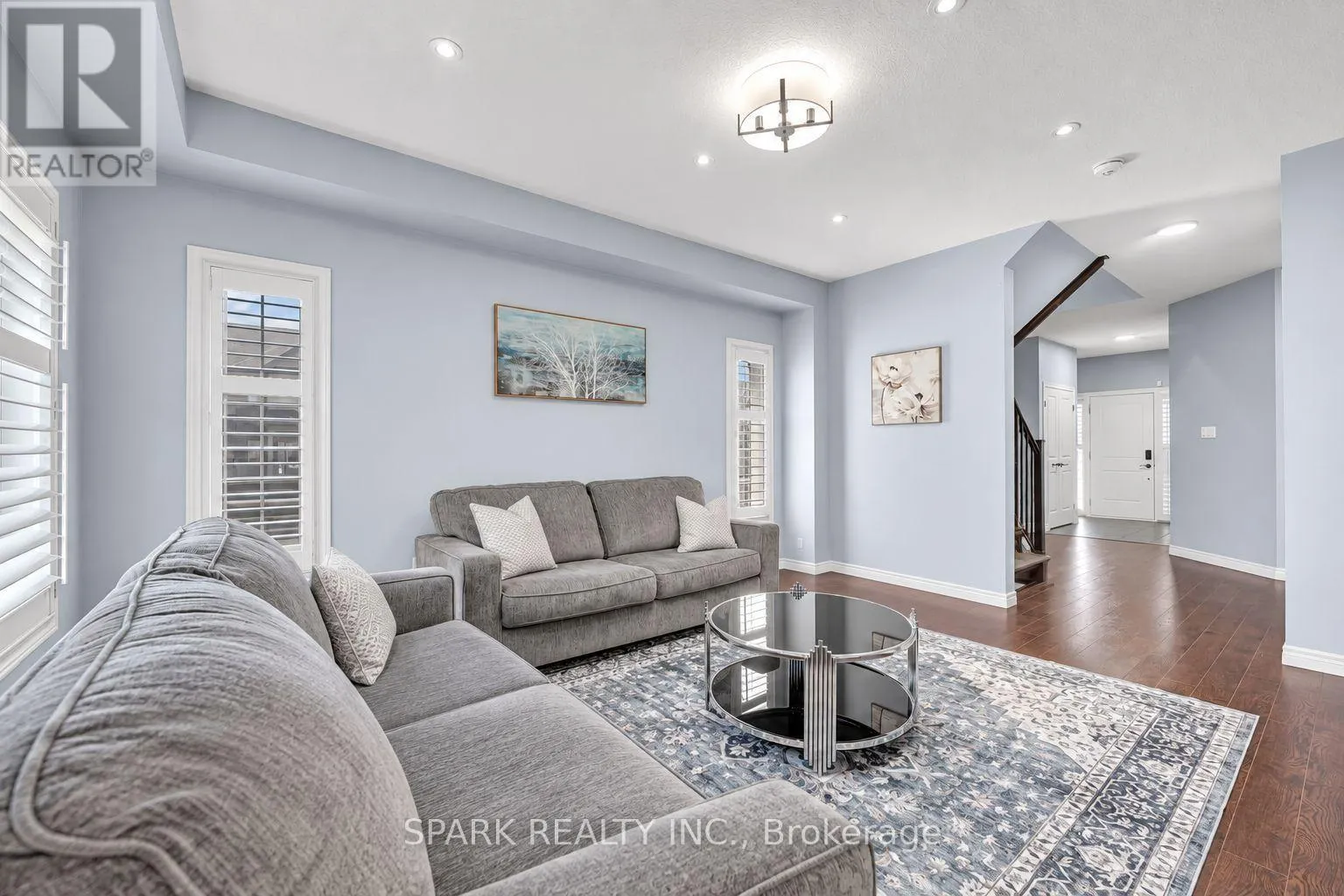 4 CUTTS CRESCENT