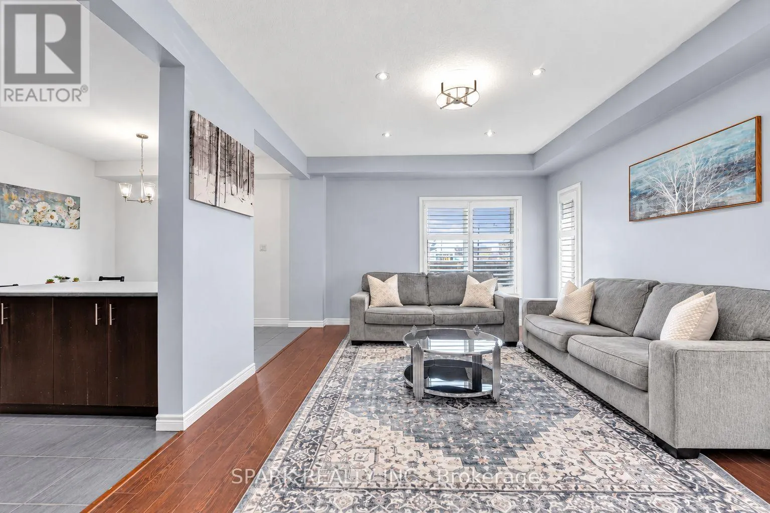 4 CUTTS CRESCENT