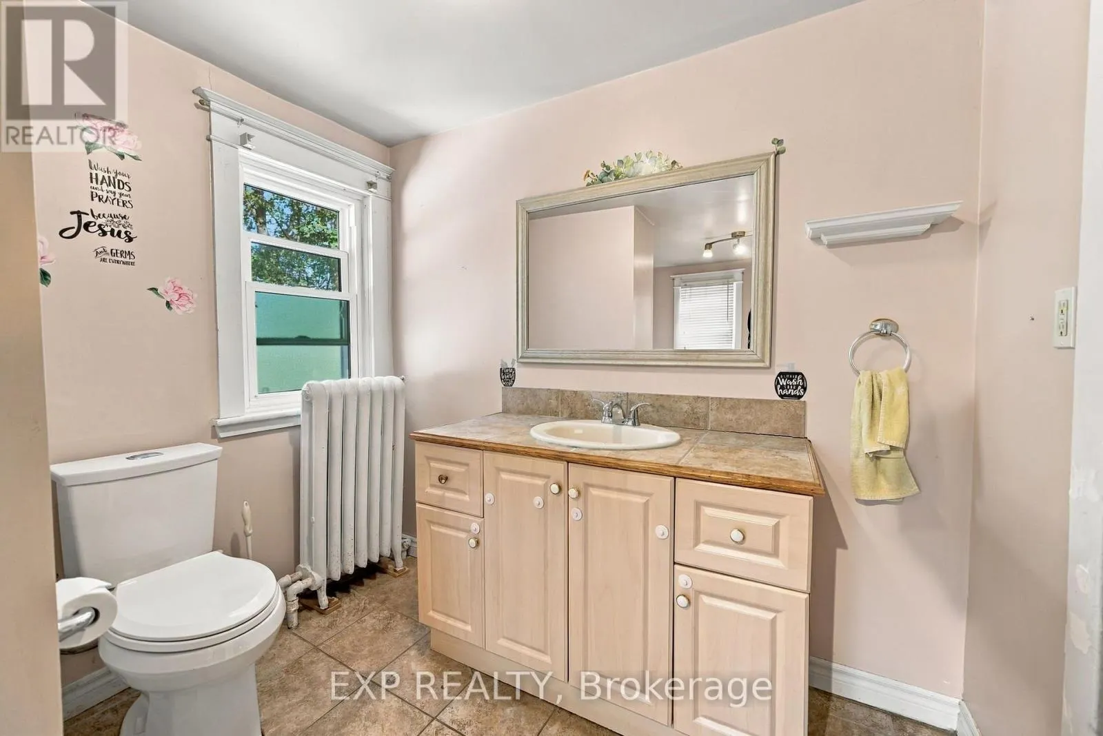 15 MARGERY ROAD