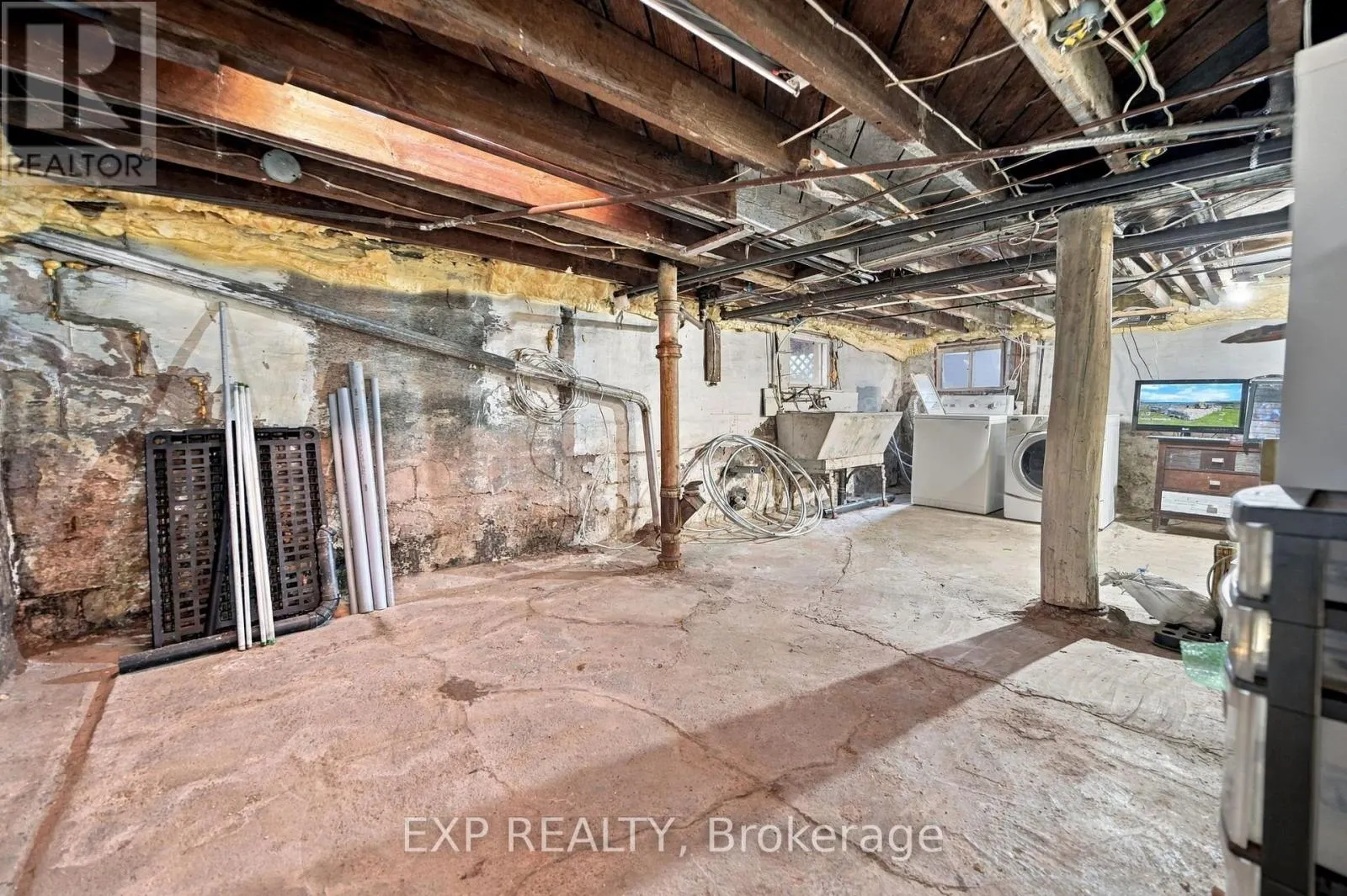 15 MARGERY ROAD